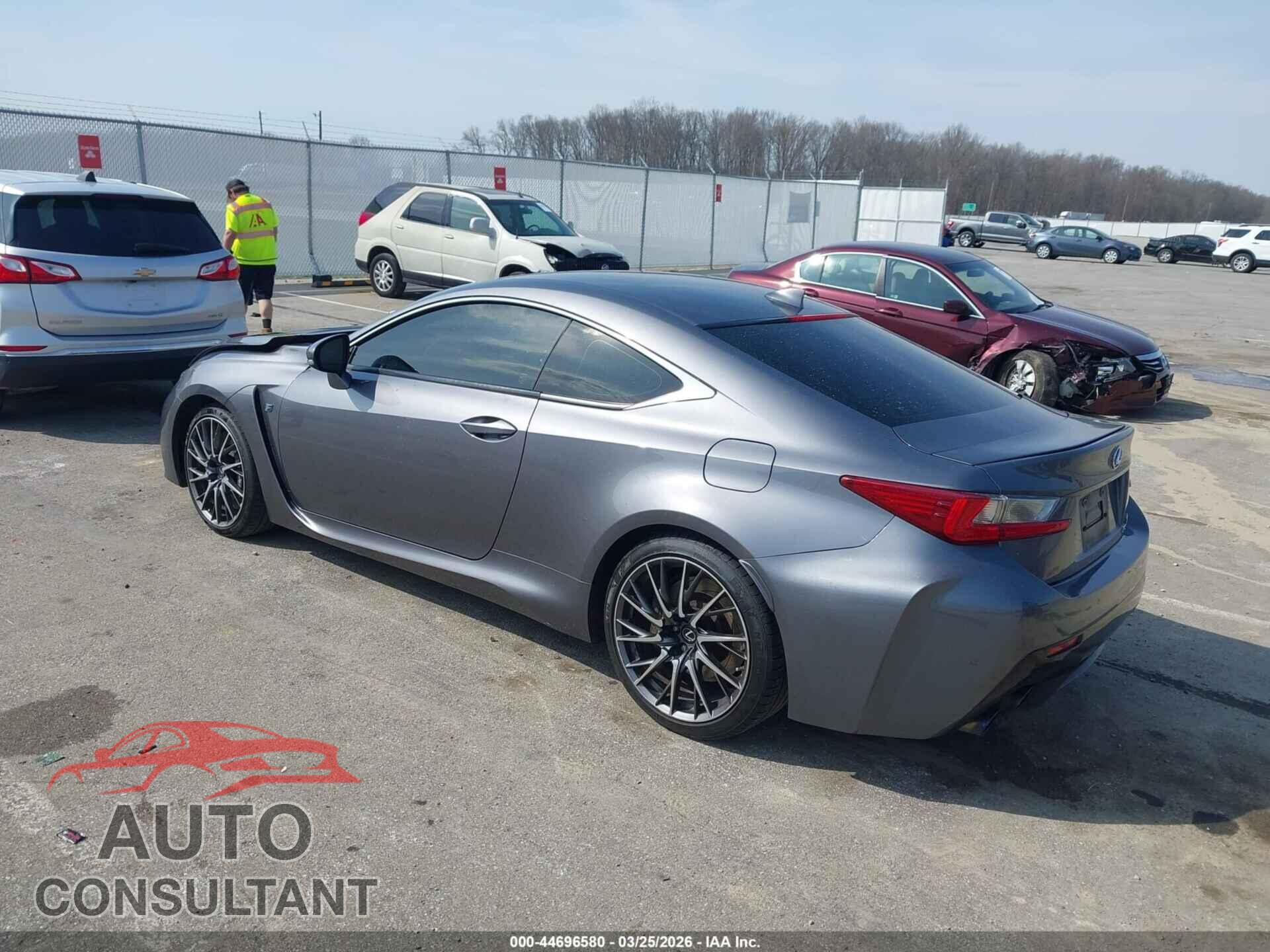 LEXUS RC F 2015 - JTHHP5BC9F5001127