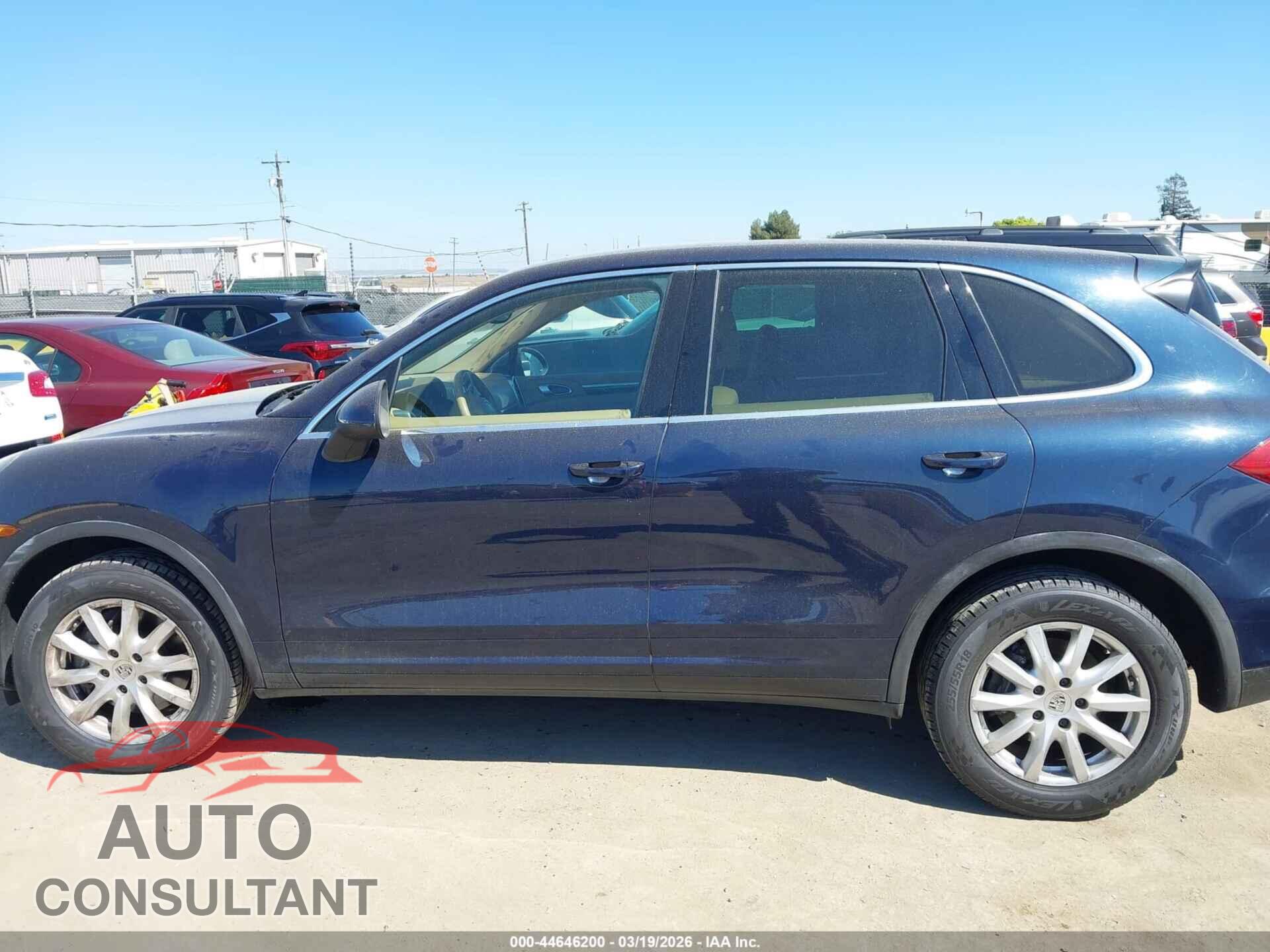 PORSCHE CAYENNE 2012 - WP1AA2A2XCLA11537