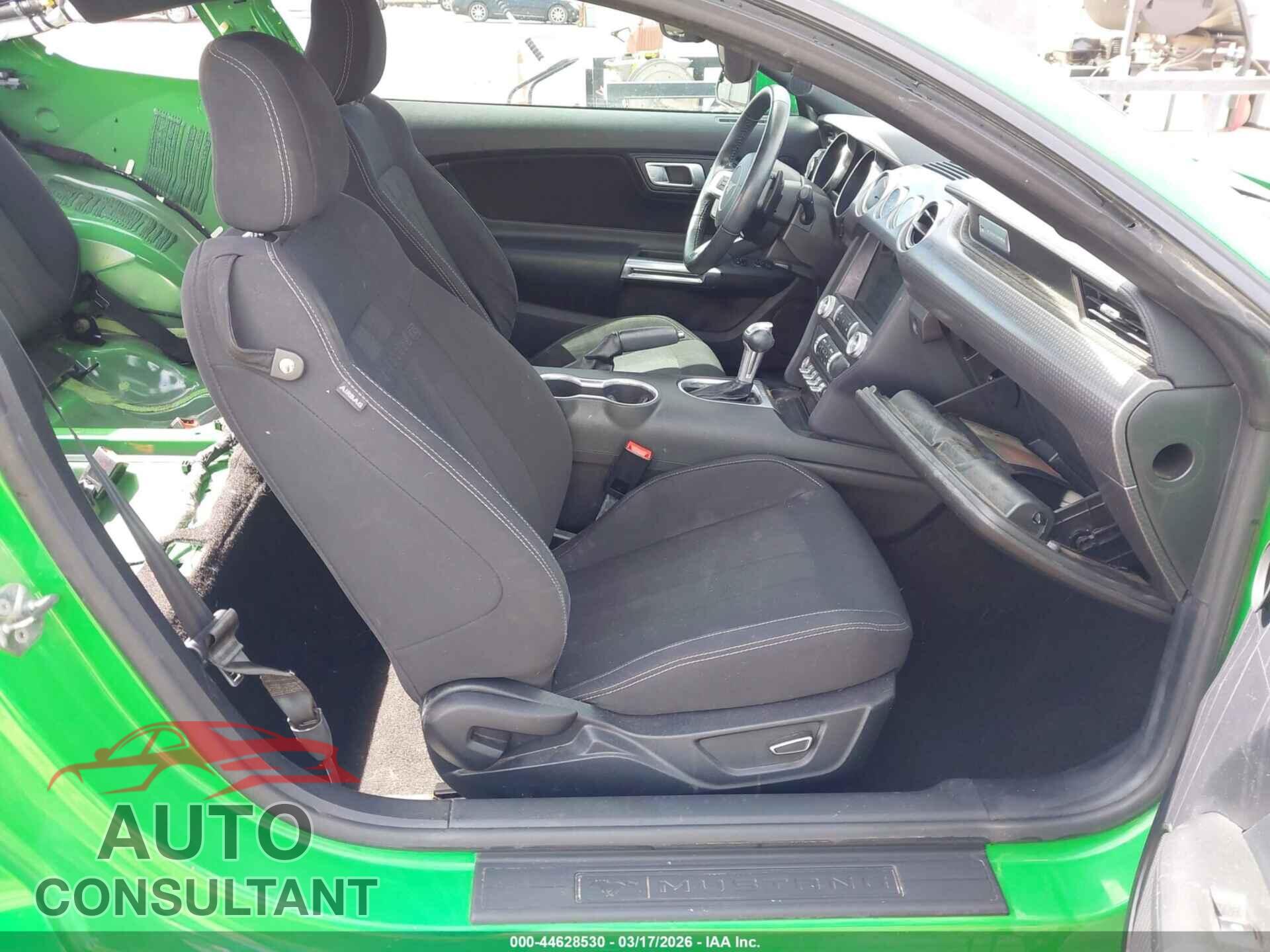 FORD MUSTANG 2019 - 1FA6P8TH7K5147837