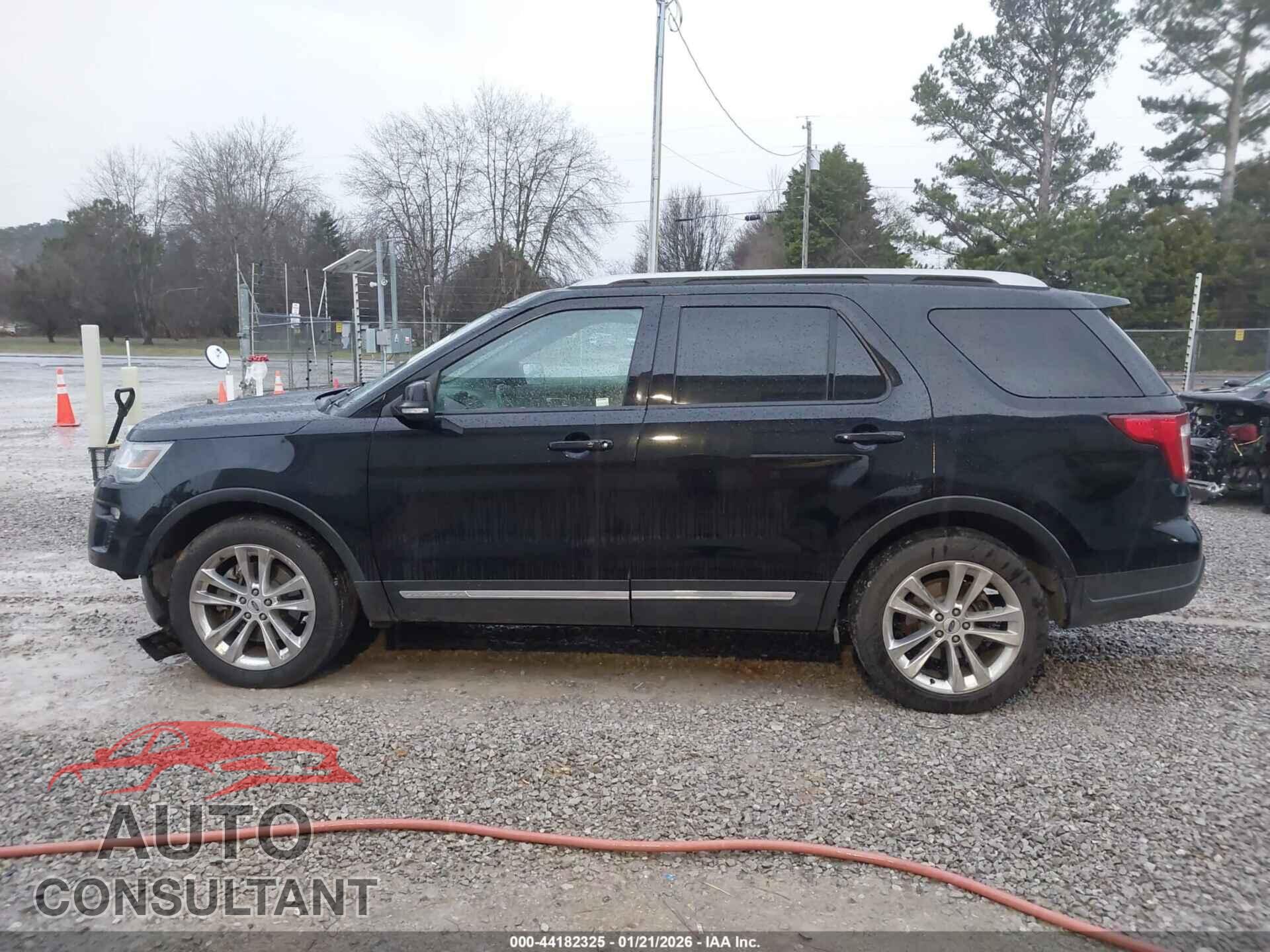 FORD EXPLORER 2018 - 1FM5K7D83JGB51167