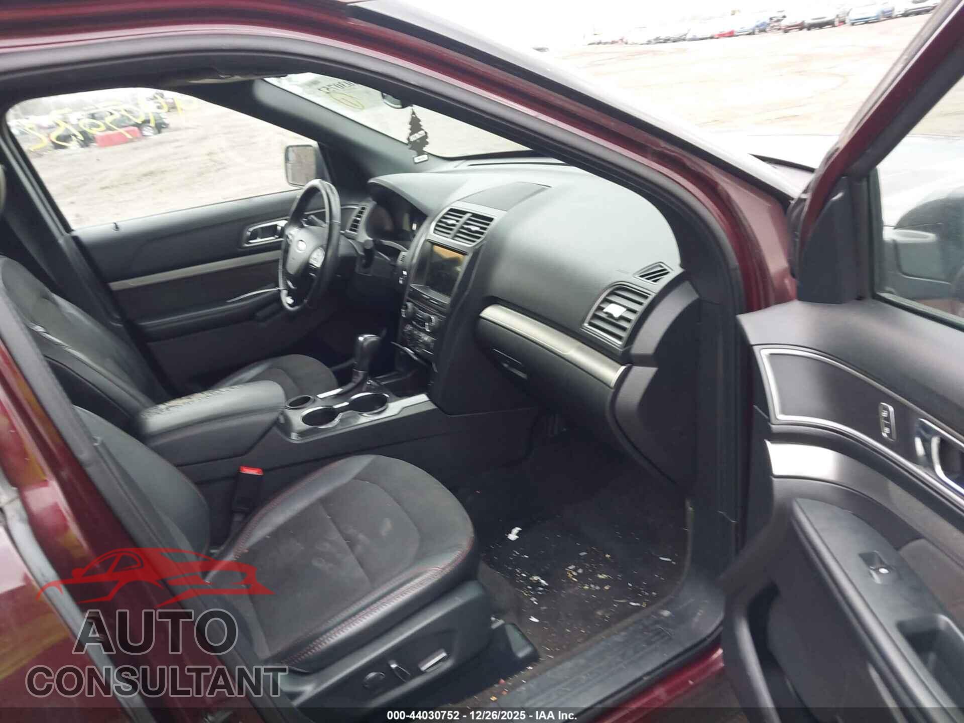 FORD EXPLORER 2018 - 1FM5K7DH5JGB98667