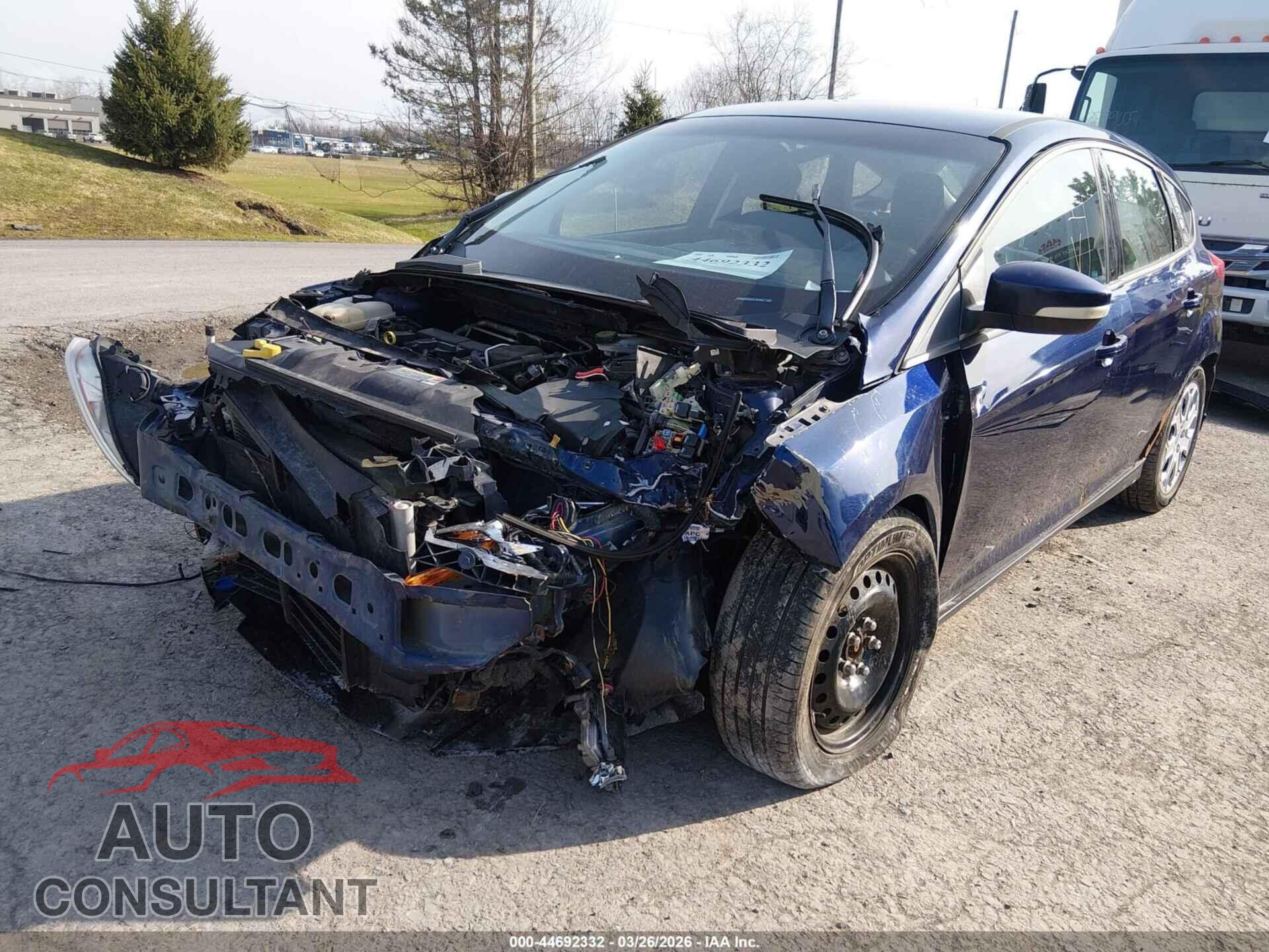 FORD FOCUS 2012 - 1FAHP3K2XCL161334