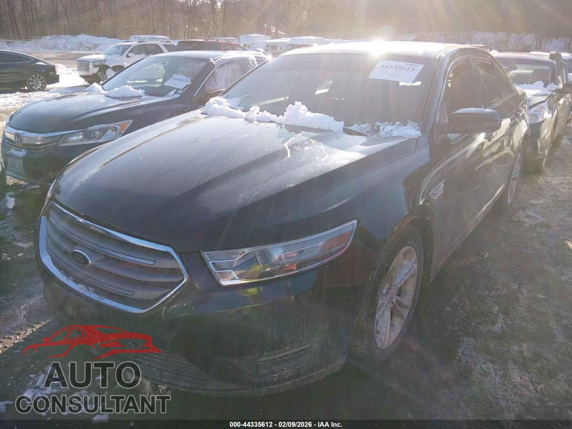 FORD TAURUS 2013 - 1FAHP2H80DG106133
