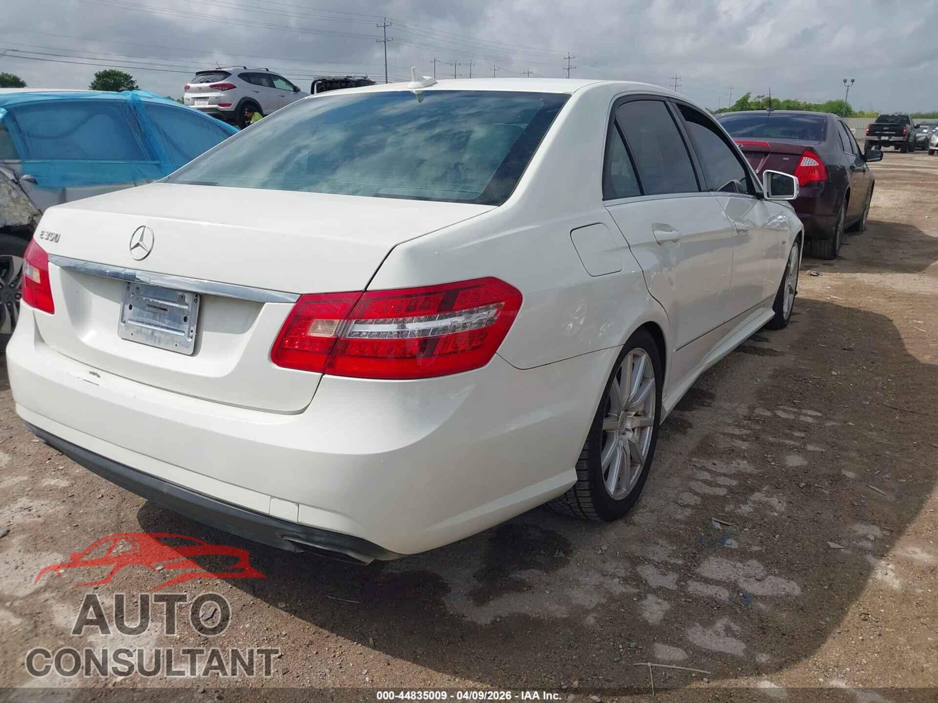MERCEDES-BENZ E 350 2012 - WDDHF5KB3CA589031