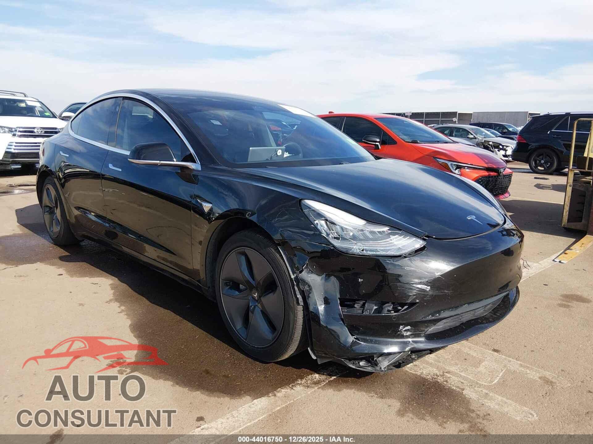 TESLA MODEL 3 2020 - 5YJ3E1EA2LF808457