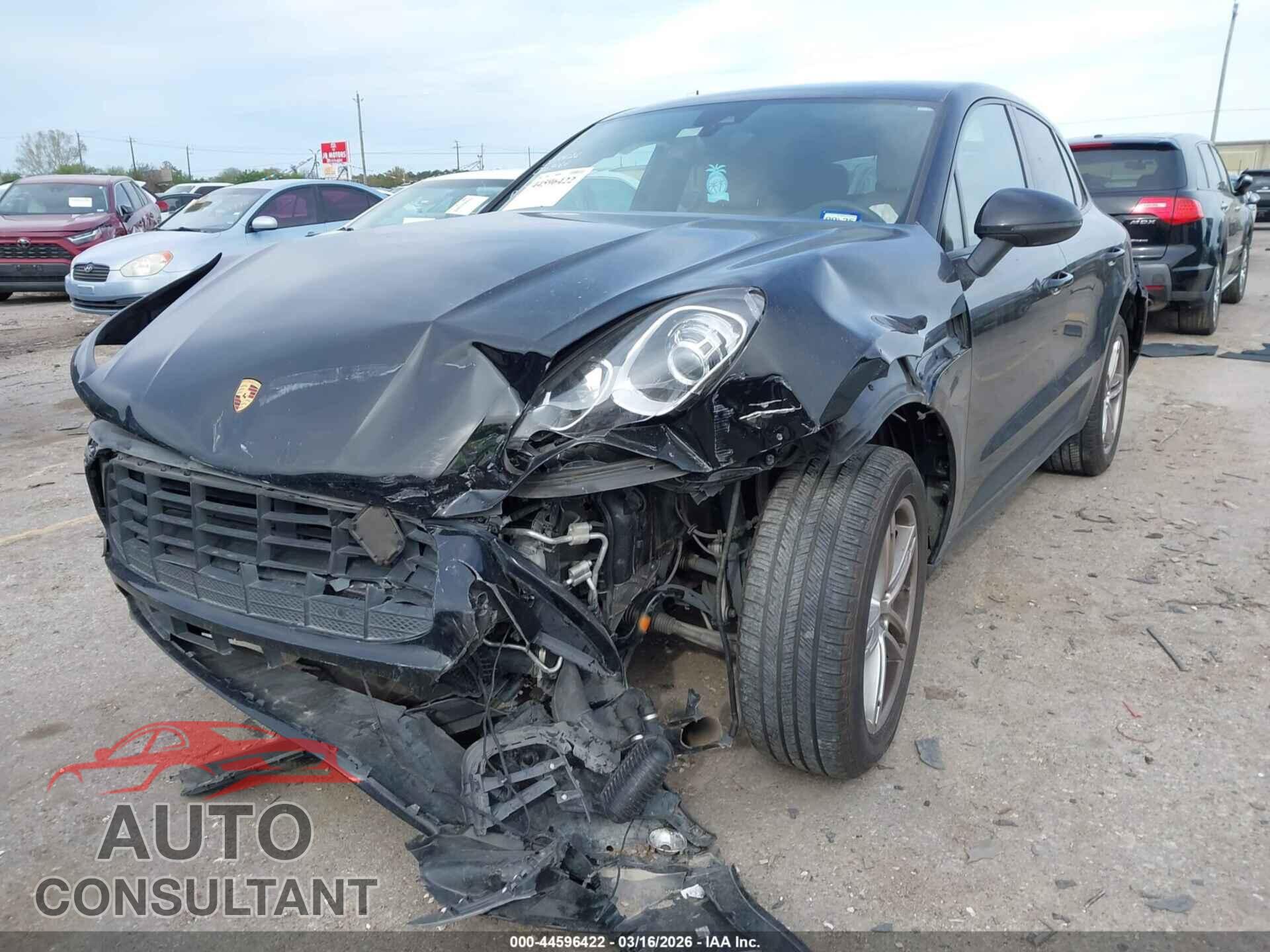 PORSCHE MACAN 2017 - WP1AA2A58HLB03537