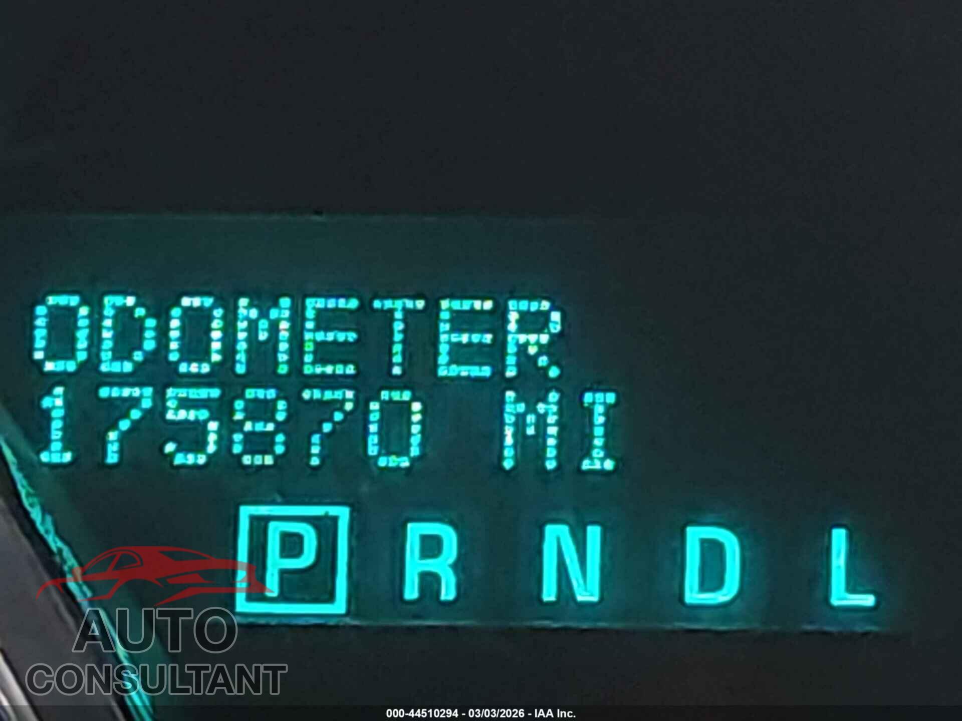 CHEVROLET TRAVERSE 2014 - 1GNKRFKD2EJ131442
