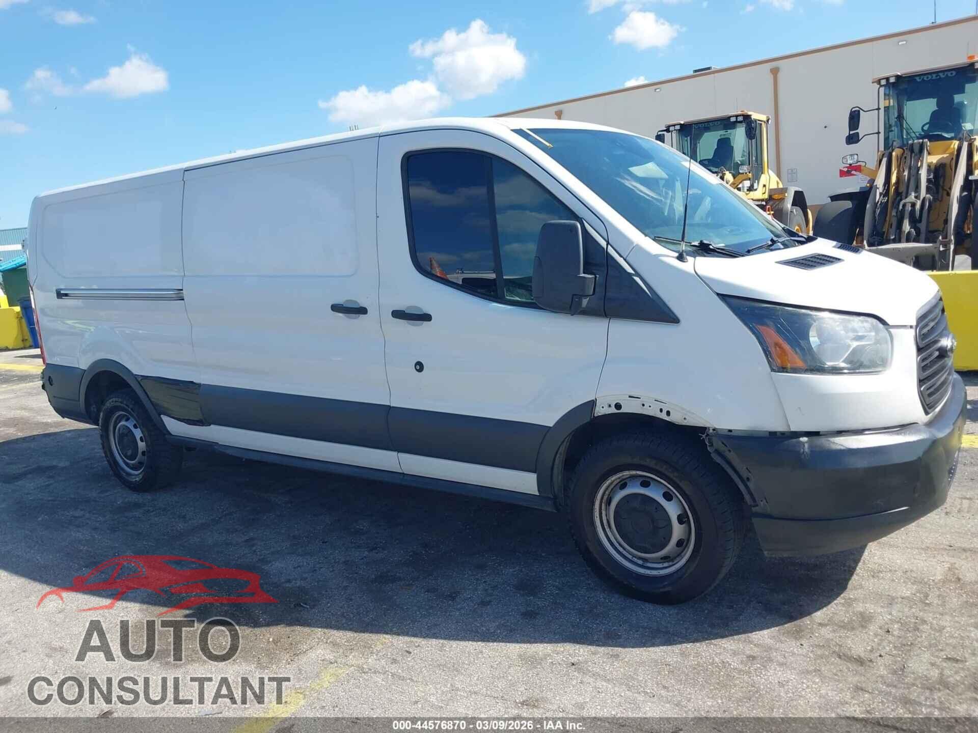 FORD TRANSIT-250 2018 - 1FTYR2YG0JKB47155