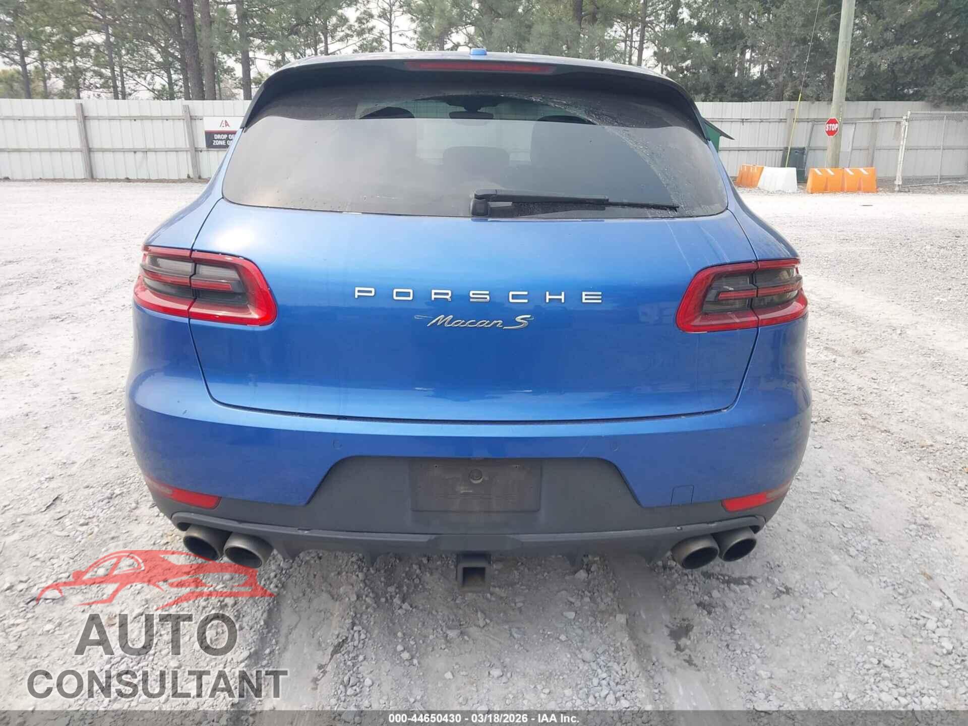 PORSCHE MACAN 2015 - WP1AB2A52FLB43476