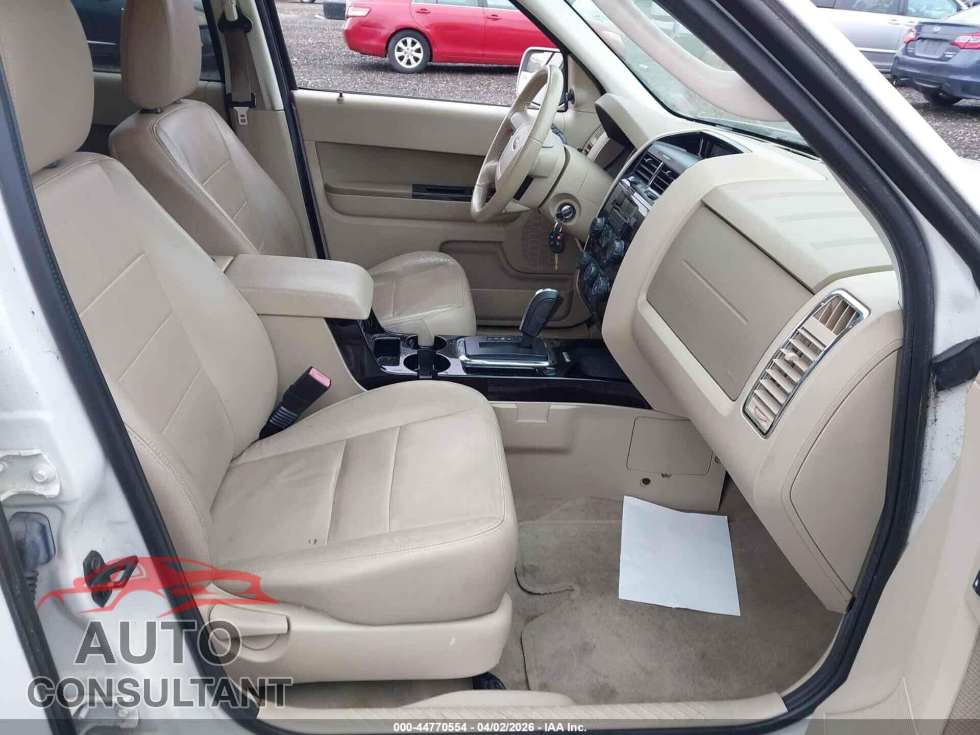 FORD ESCAPE 2011 - 1FMCU0EG2BKC70115