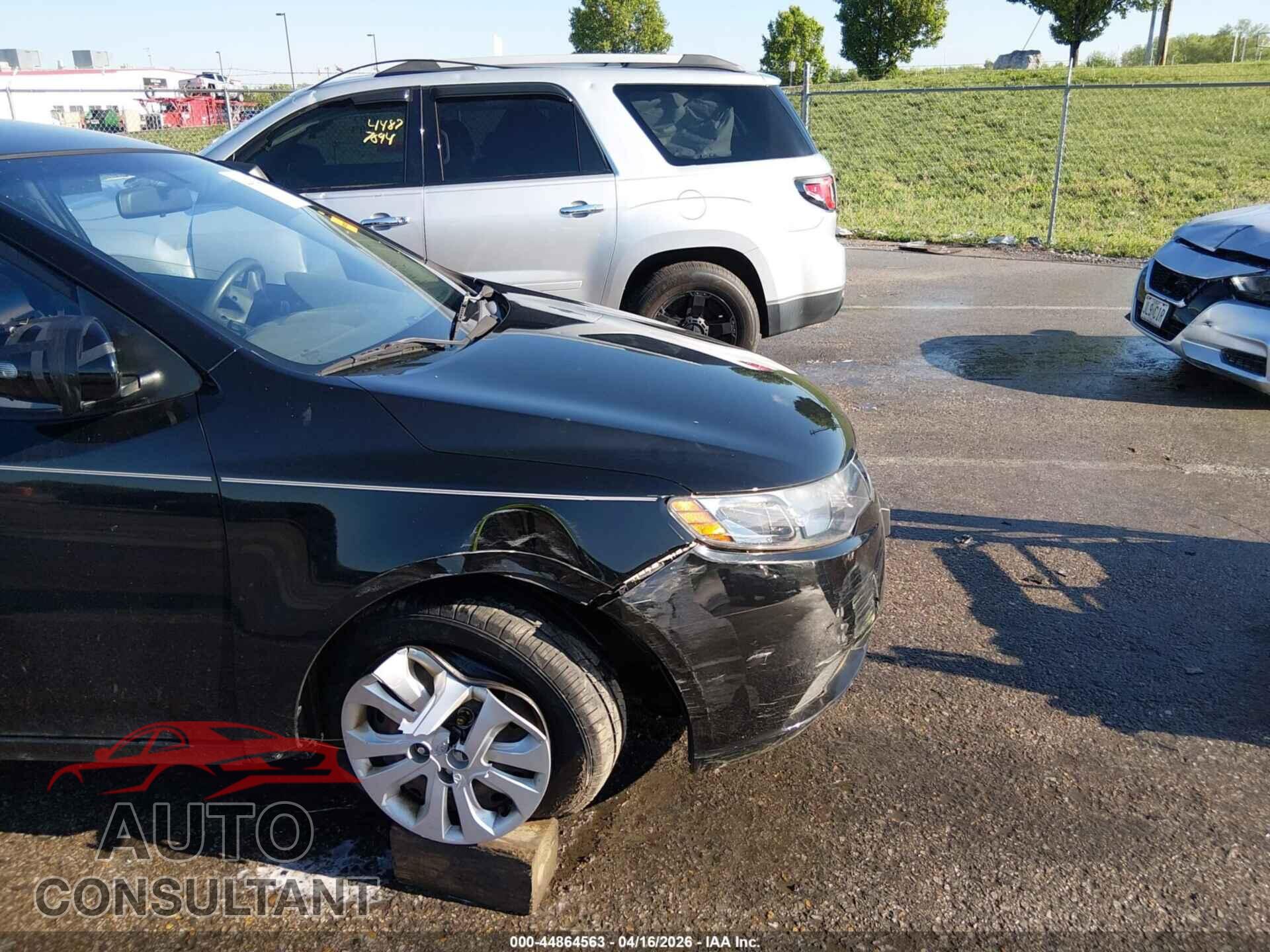 KIA FORTE 2010 - KNAFU4A22A5105002