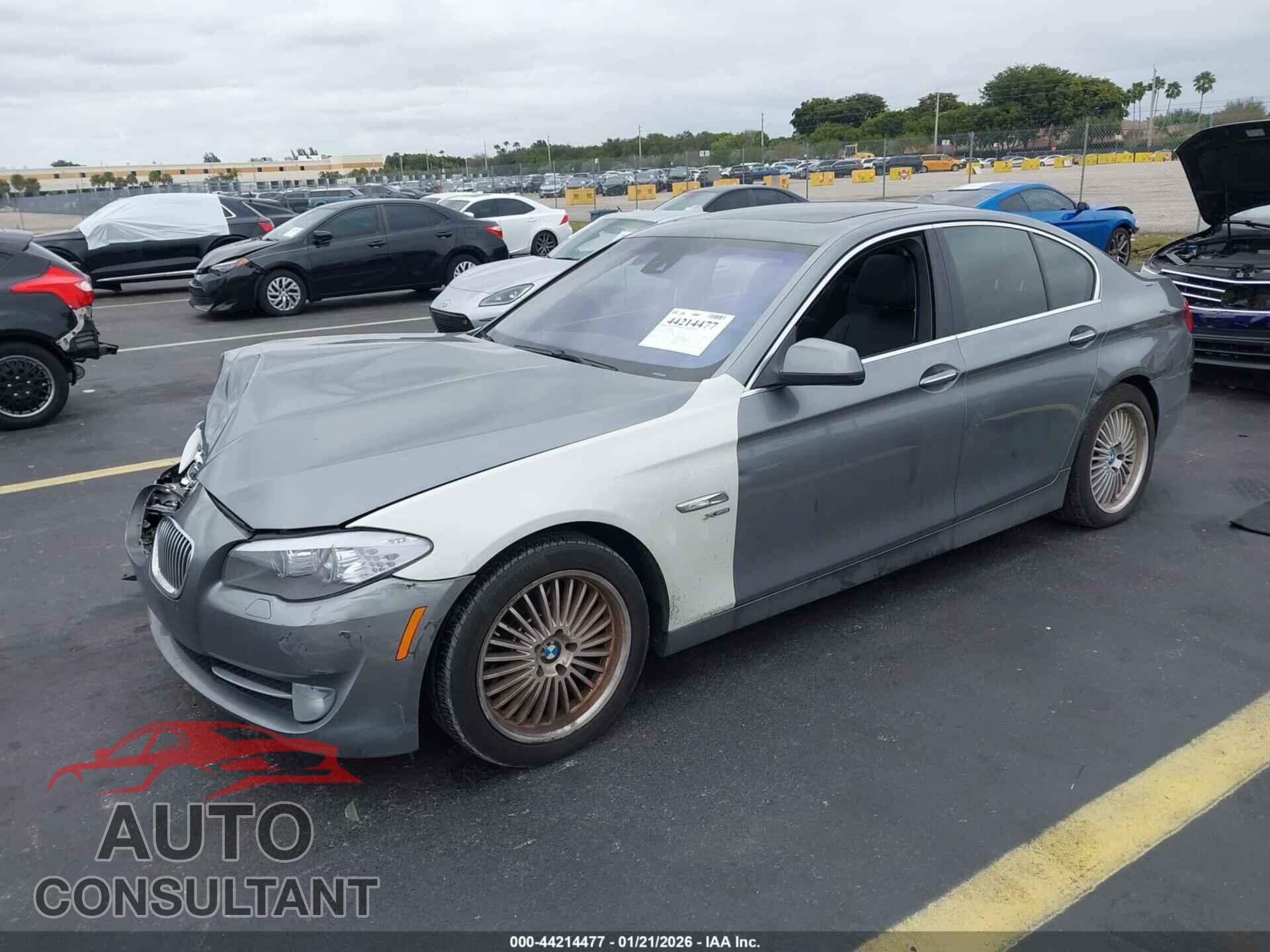 BMW 535I 2011 - WBAFU7C55BC872896