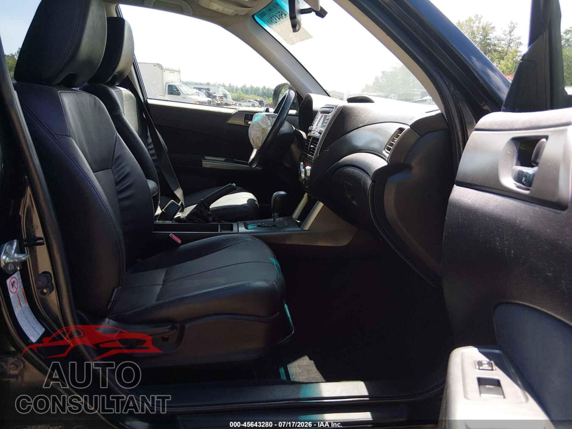 SUBARU FORESTER 2011 - JF2SHAEC6BH741303