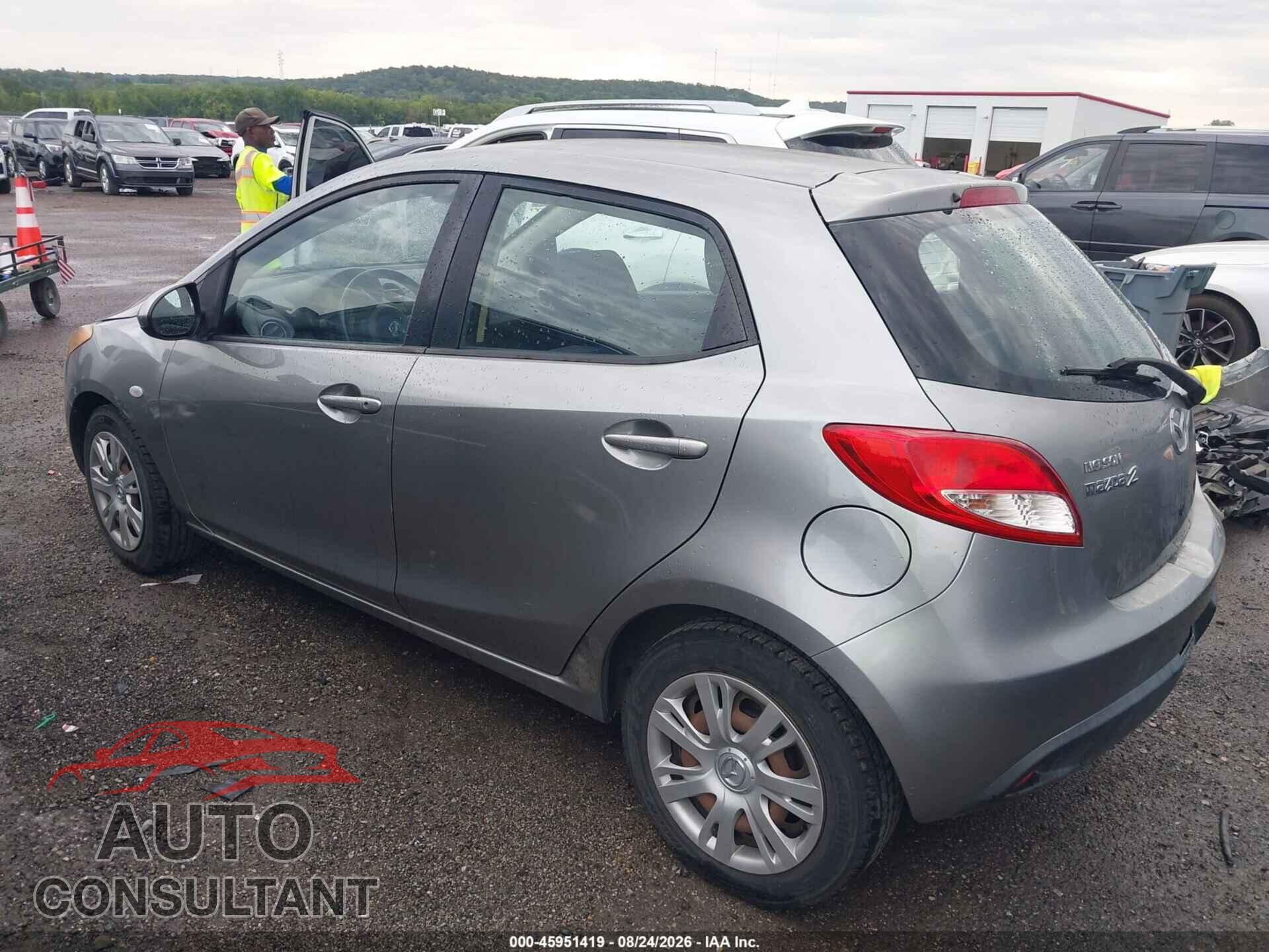 MAZDA MAZDA2 2014 - JM1DE1KZ4E0179302