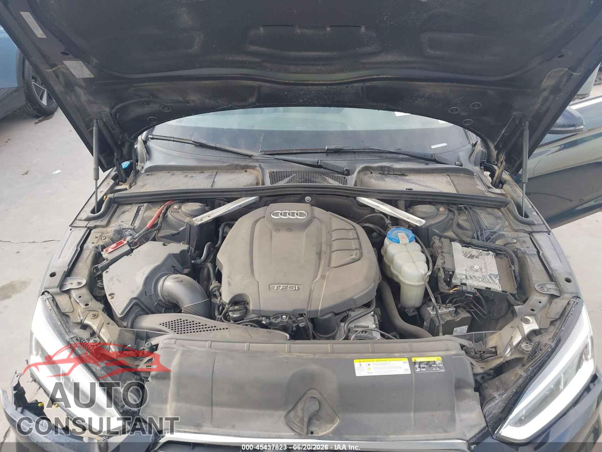 AUDI A5 2018 - WAUENCF5XJA010085