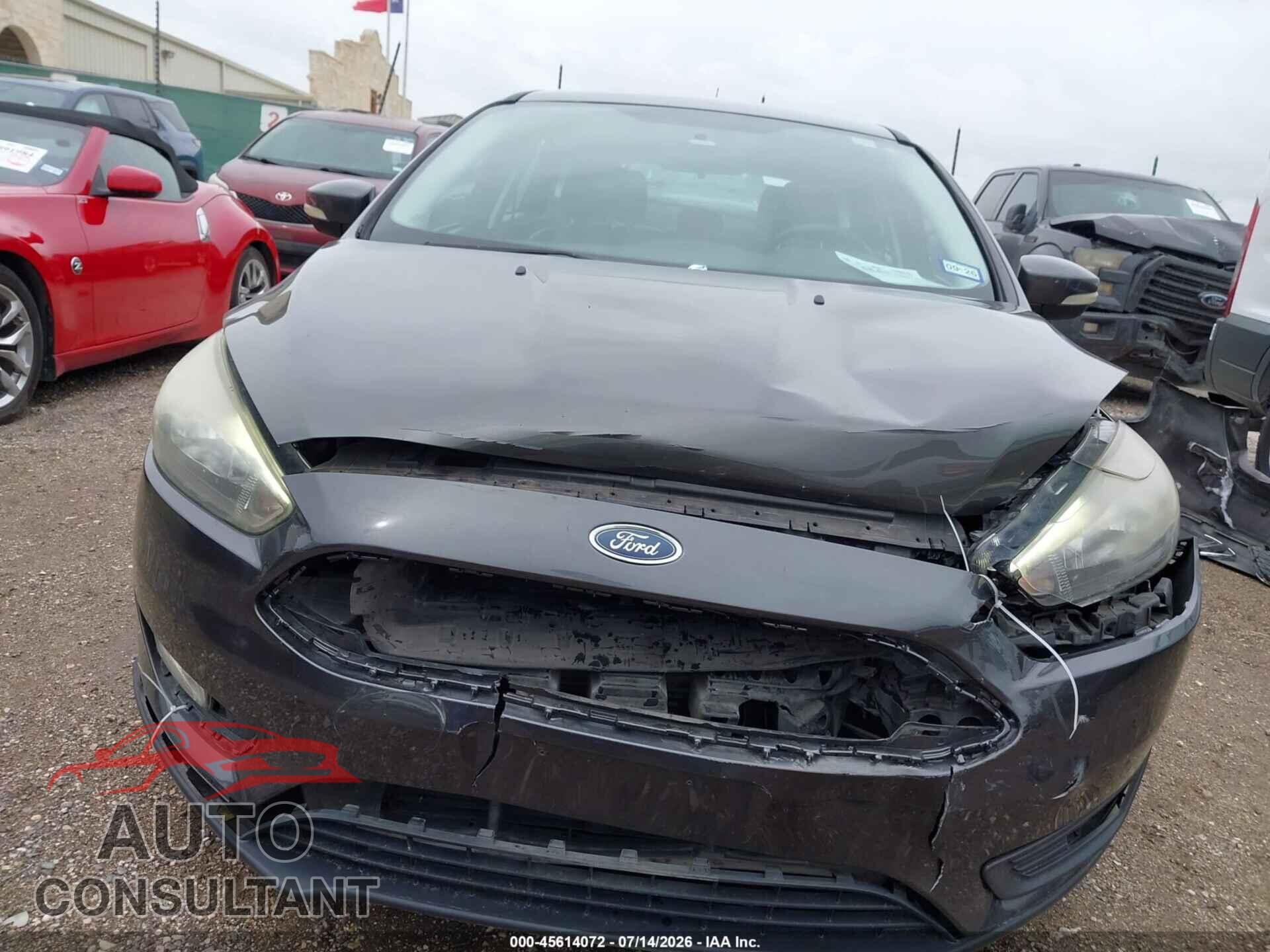 FORD FOCUS 2016 - 1FADP3K21GL311982