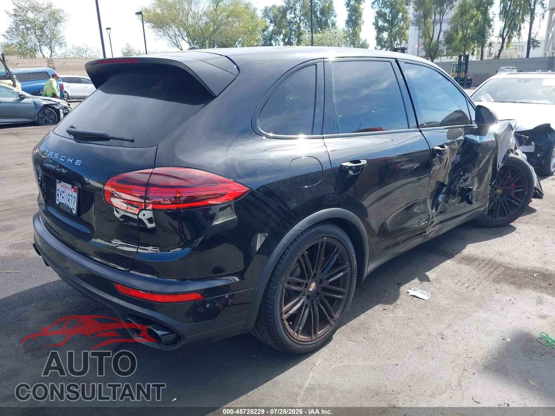 PORSCHE CAYENNE 2016 - WP1AC2A21GLA88877