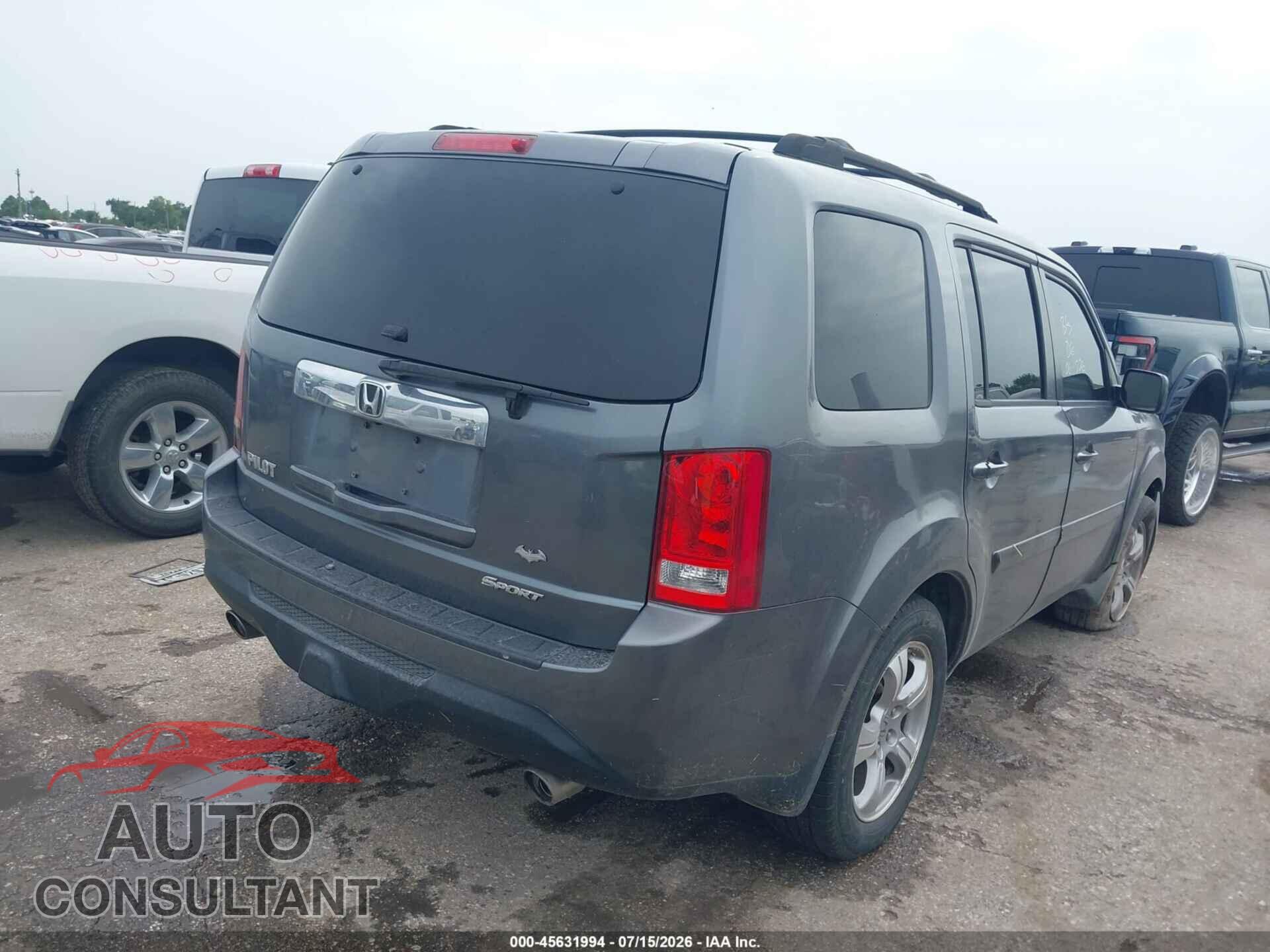 HONDA PILOT 2013 - 5FNYF3H55DB007231