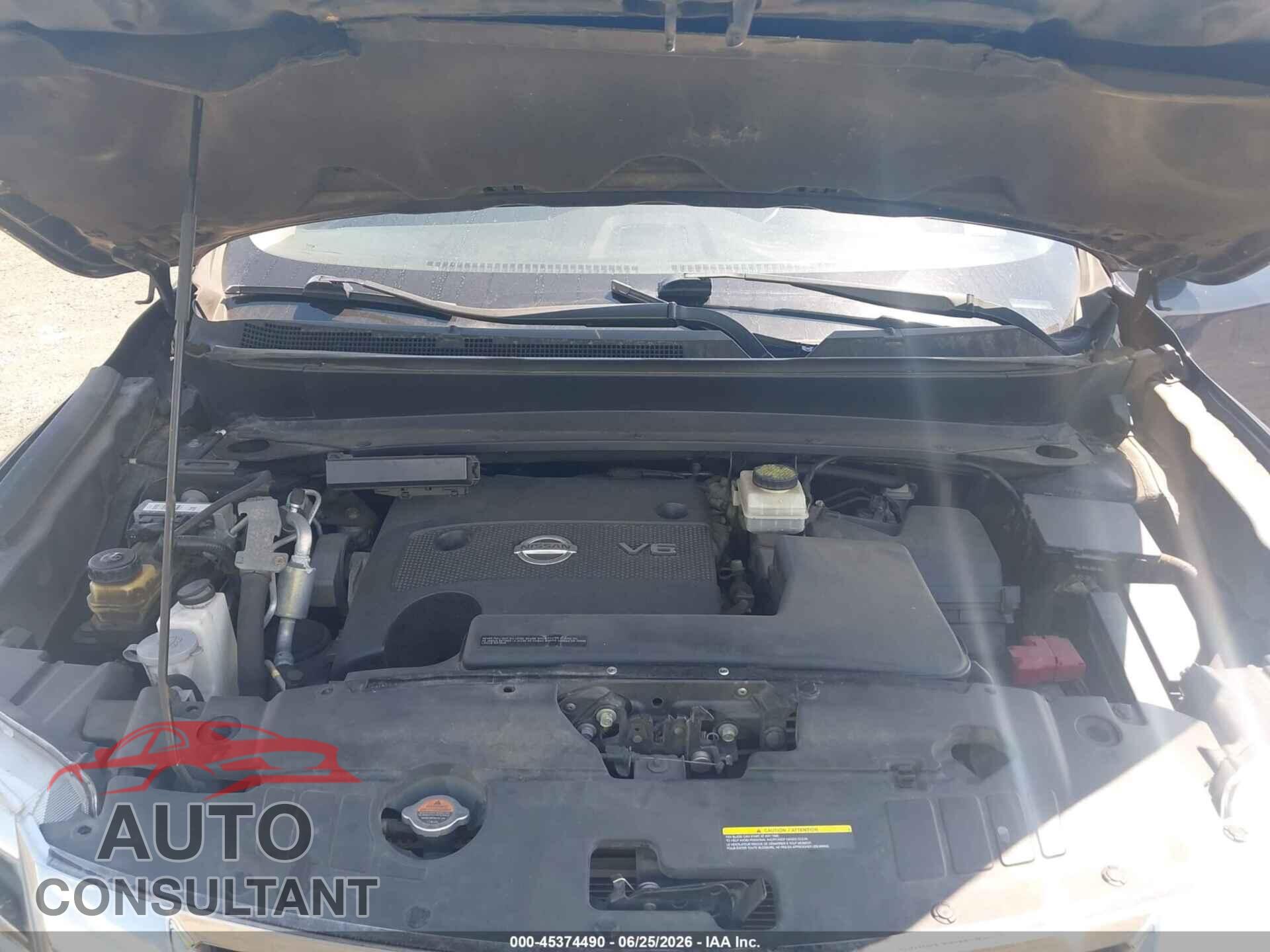NISSAN PATHFINDER 2015 - 5N1AR2MM3FC653203
