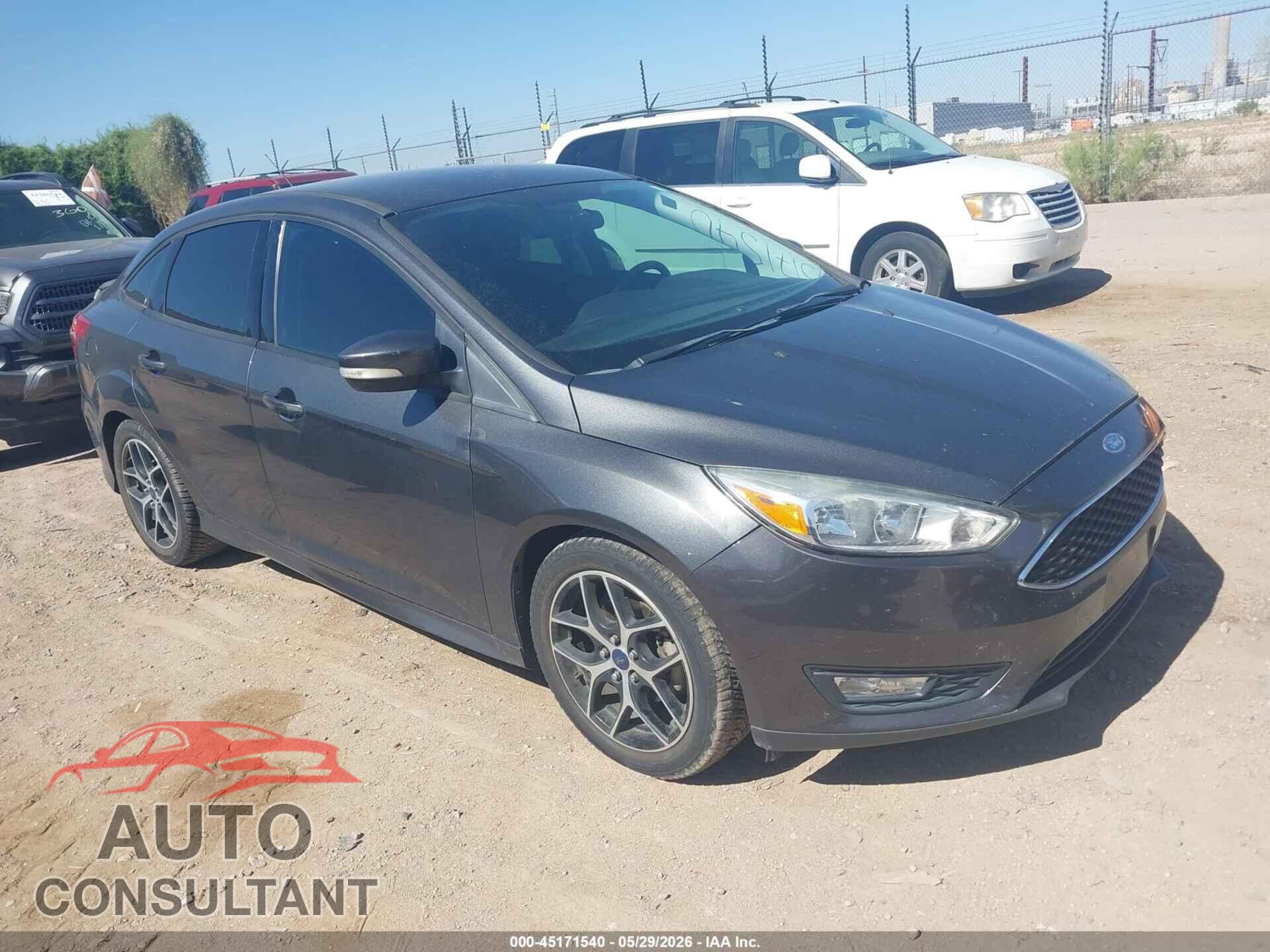 FORD FOCUS 2016 - 1FADP3F25GL379065