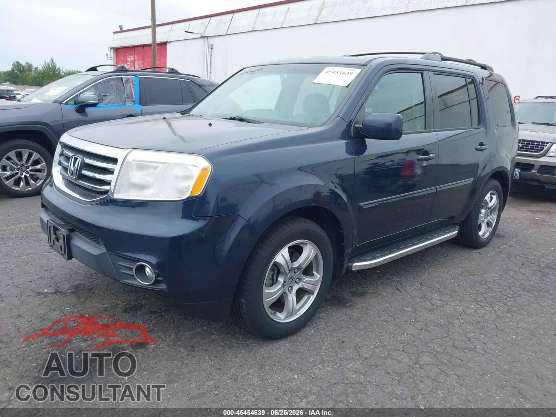 HONDA PILOT 2012 - 5FNYF4H51CB045091