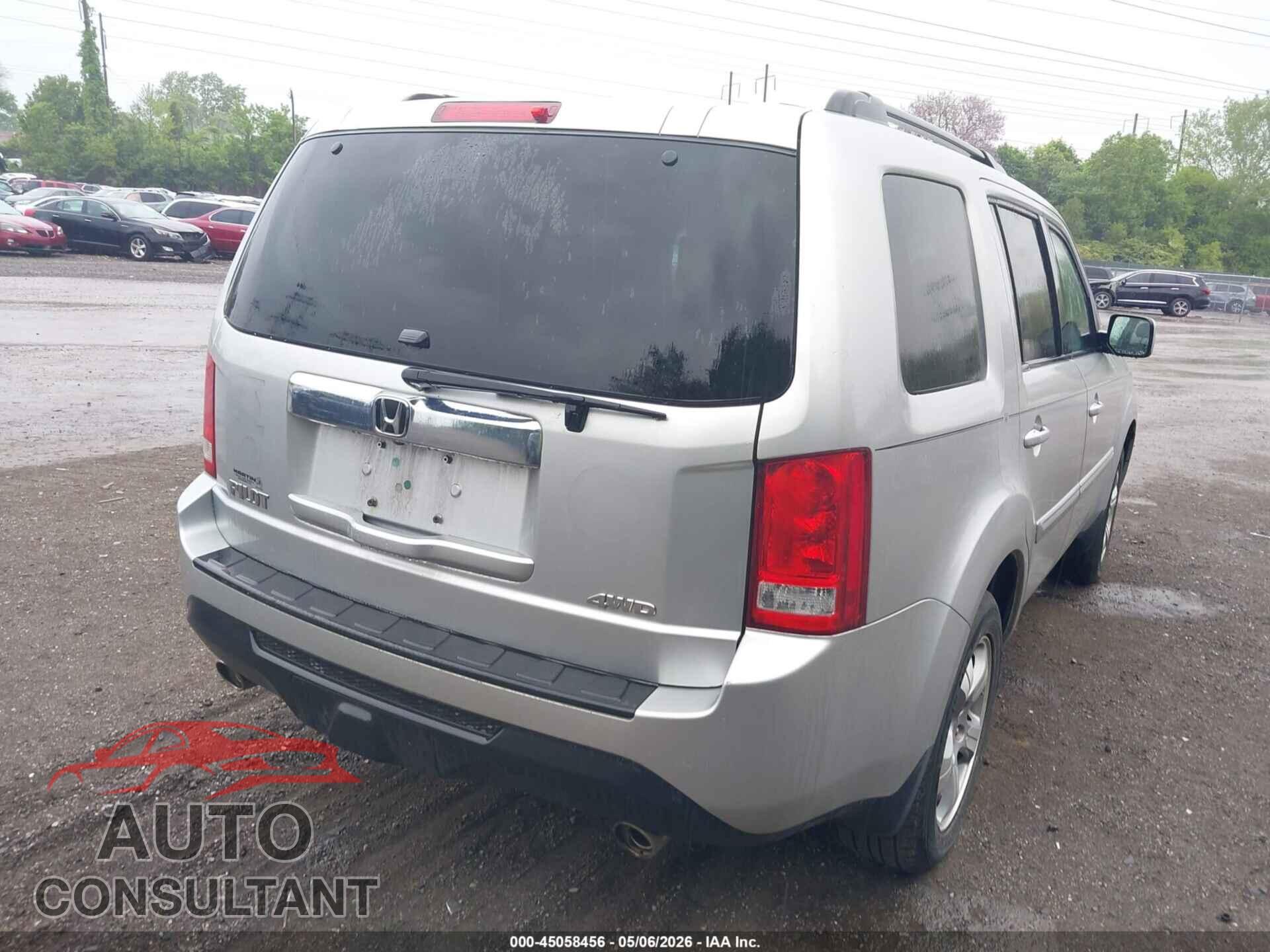 HONDA PILOT 2014 - 5FNYF4H59EB048100