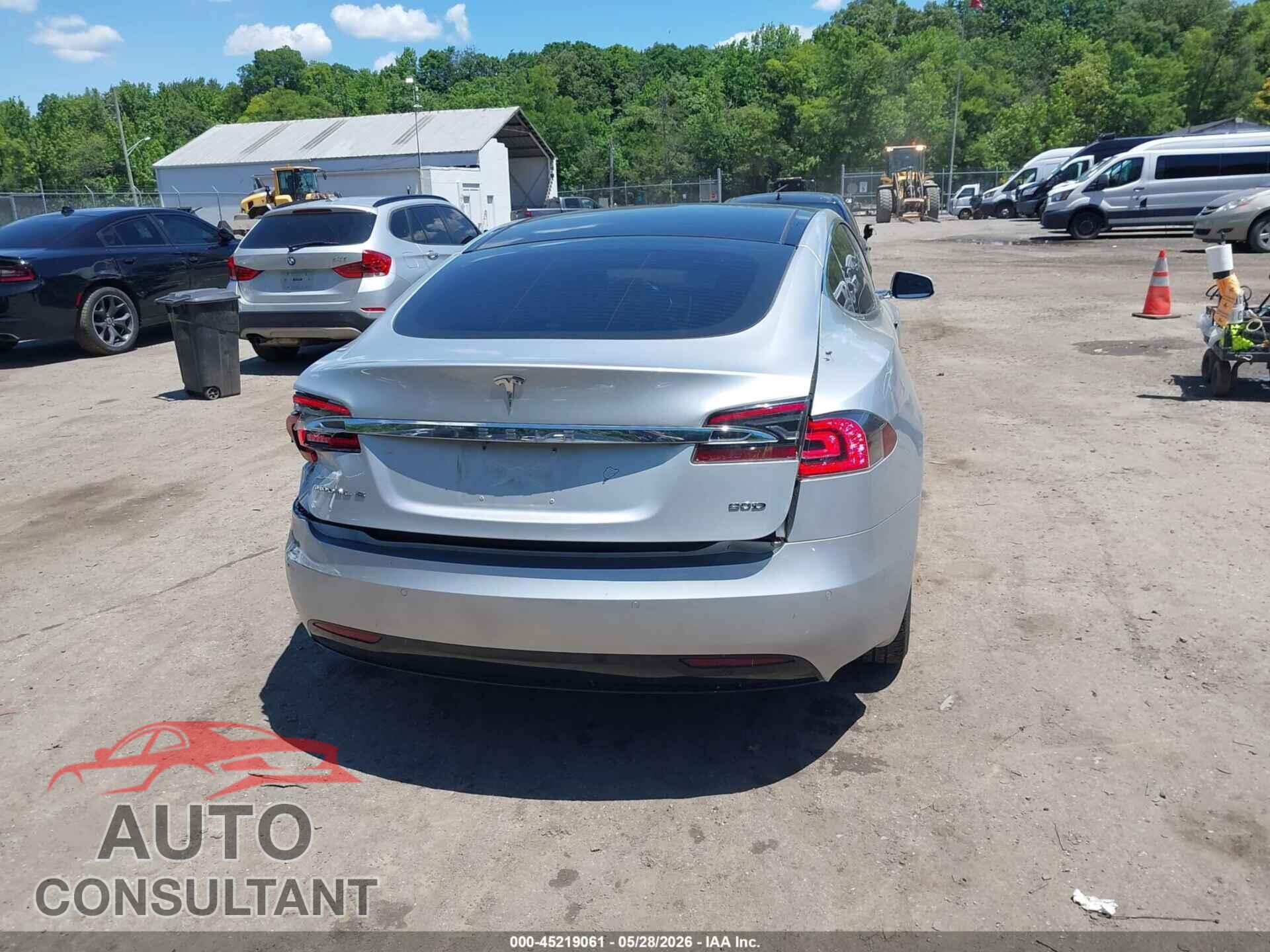 TESLA MODEL S 2017 - 5YJSA1E22HF183744