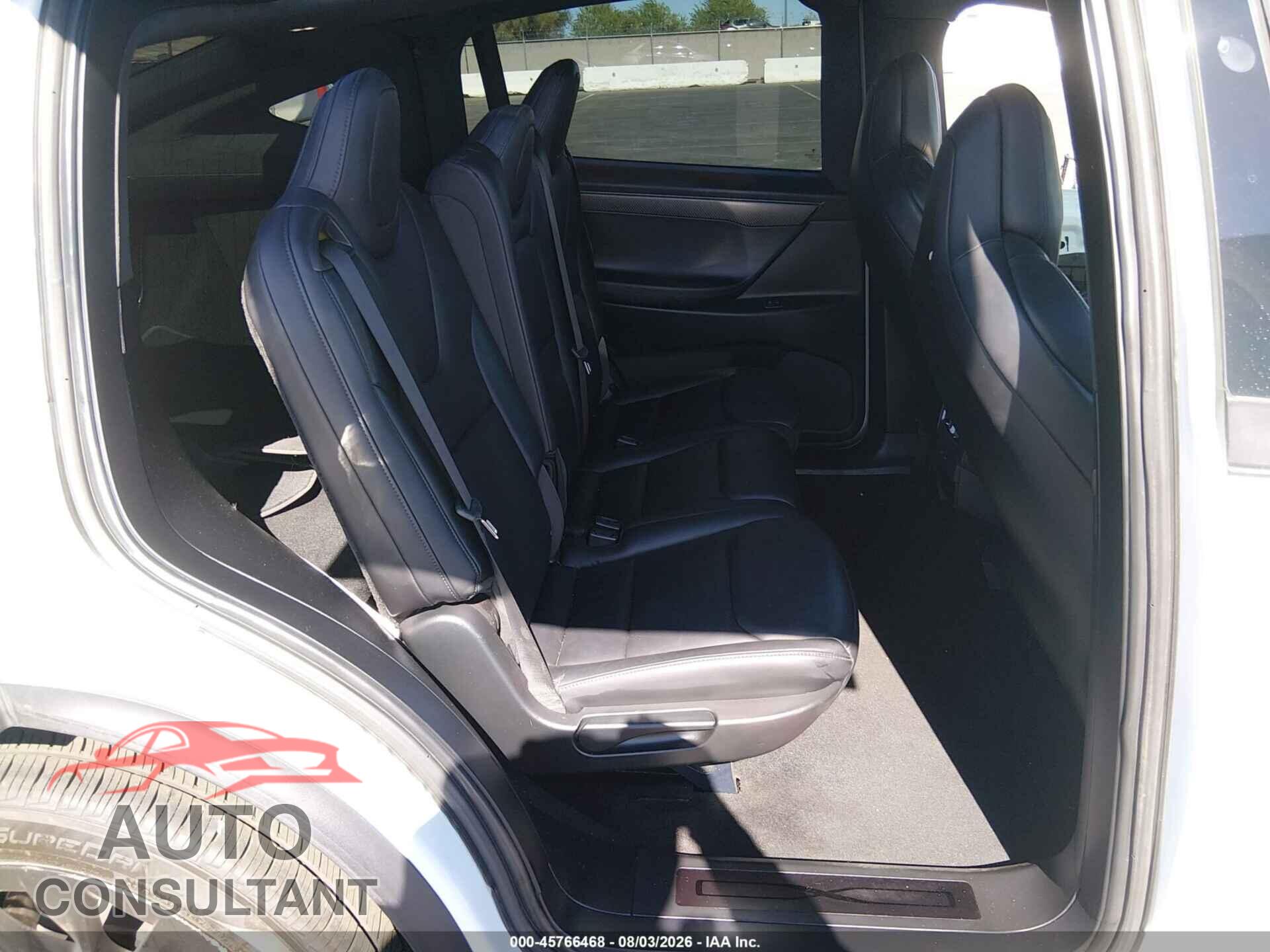 TESLA MODEL X 2018 - 5YJXCDE26JF101232