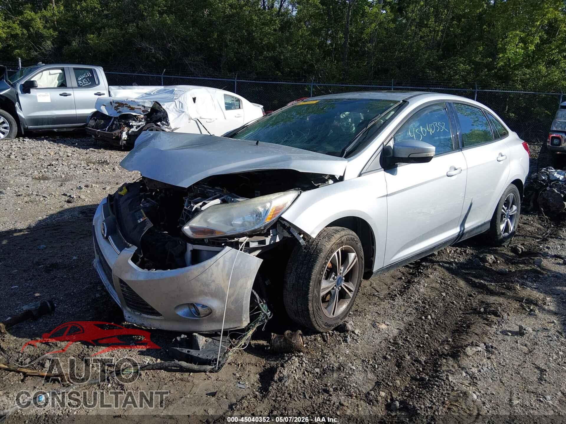 FORD FOCUS 2014 - 1FADP3F28EL200630