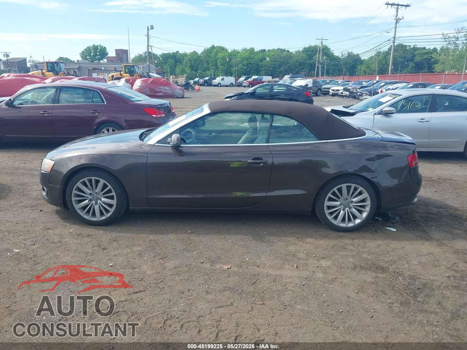 AUDI A5 2012 - WAULFAFH0CN001653