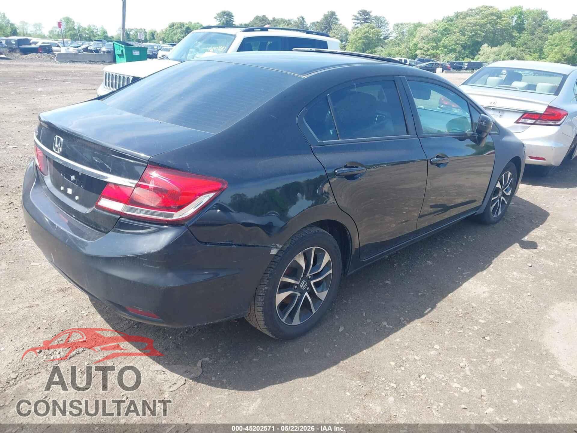 HONDA CIVIC 2015 - 2HGFB2F84FH548733