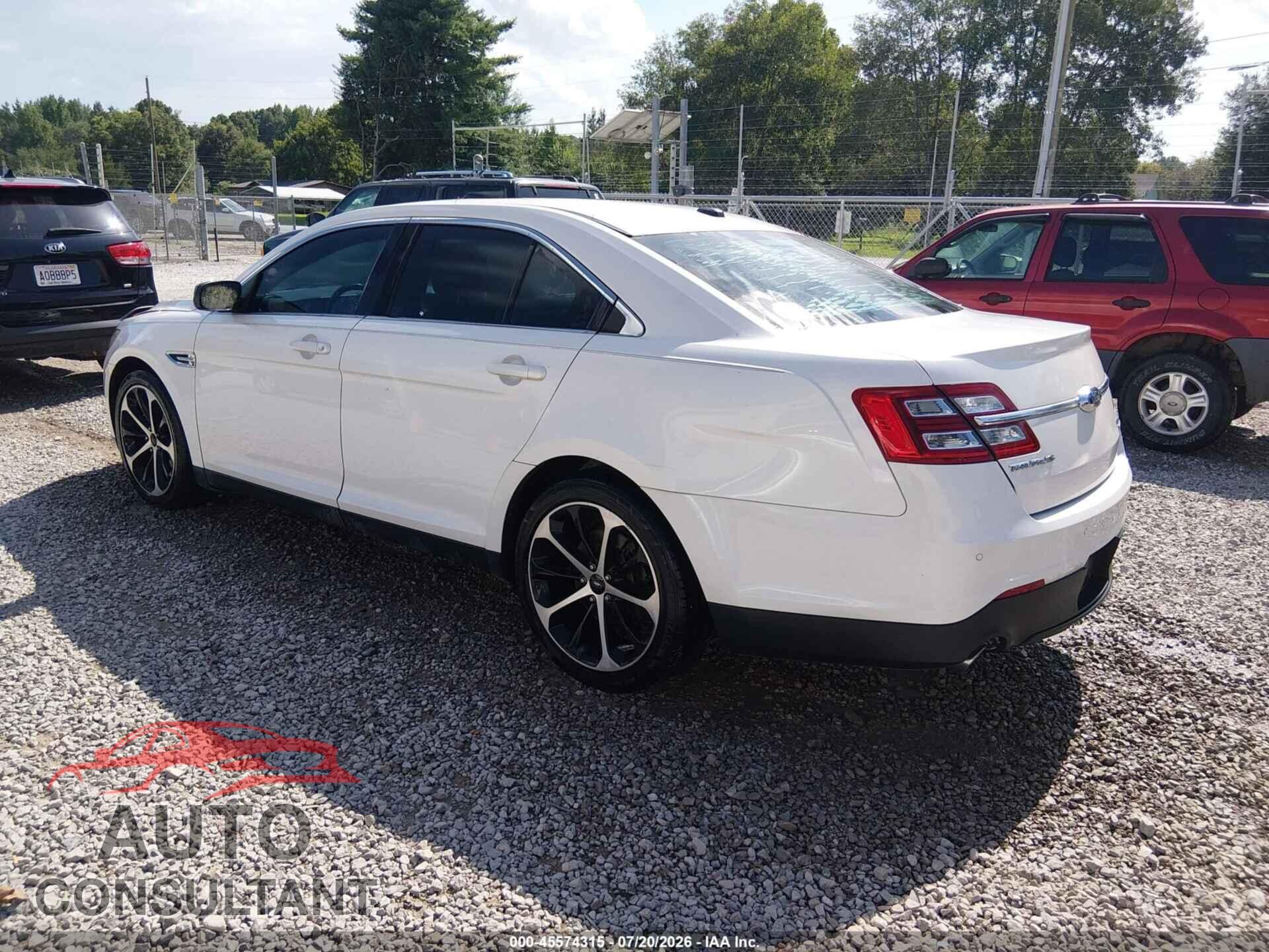 FORD TAURUS 2015 - 1FAHP2F83FG174237