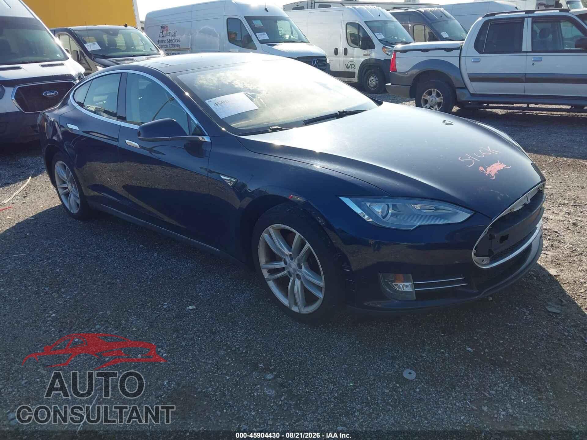 TESLA MODEL S 2015 - 5YJSA1E2XFF111879