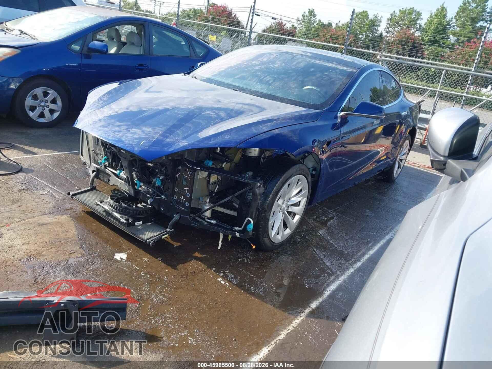 TESLA MODEL S 2018 - 5YJSA1E21JF282643