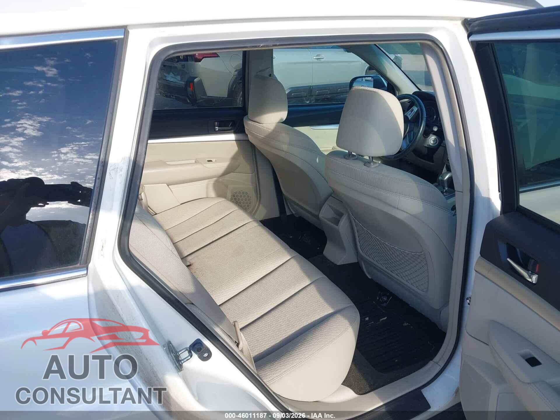 SUBARU OUTBACK 2011 - 4S4BRBCCXB3433337