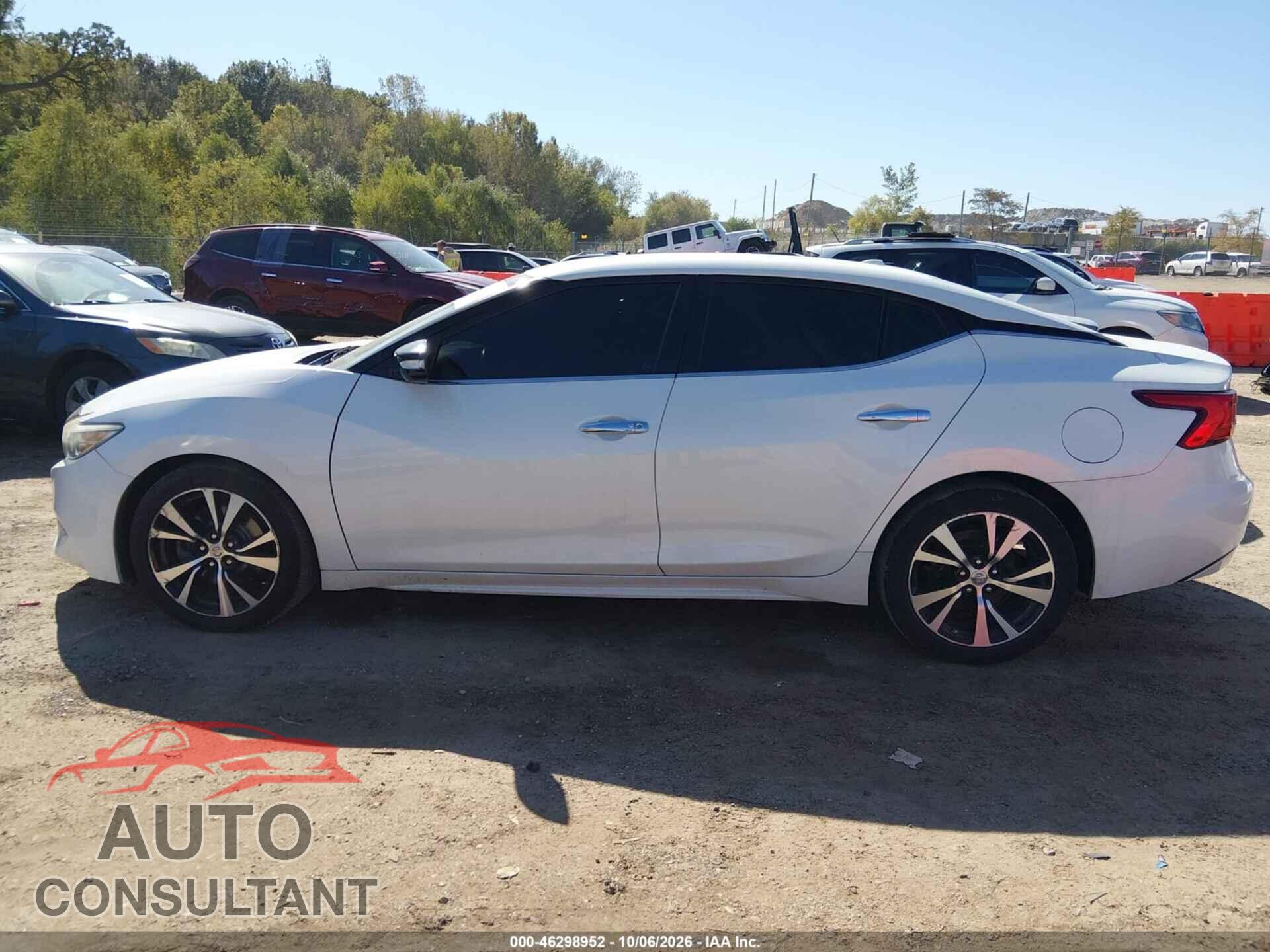 NISSAN MAXIMA 2018 - 1N4AA6AP1JC383355