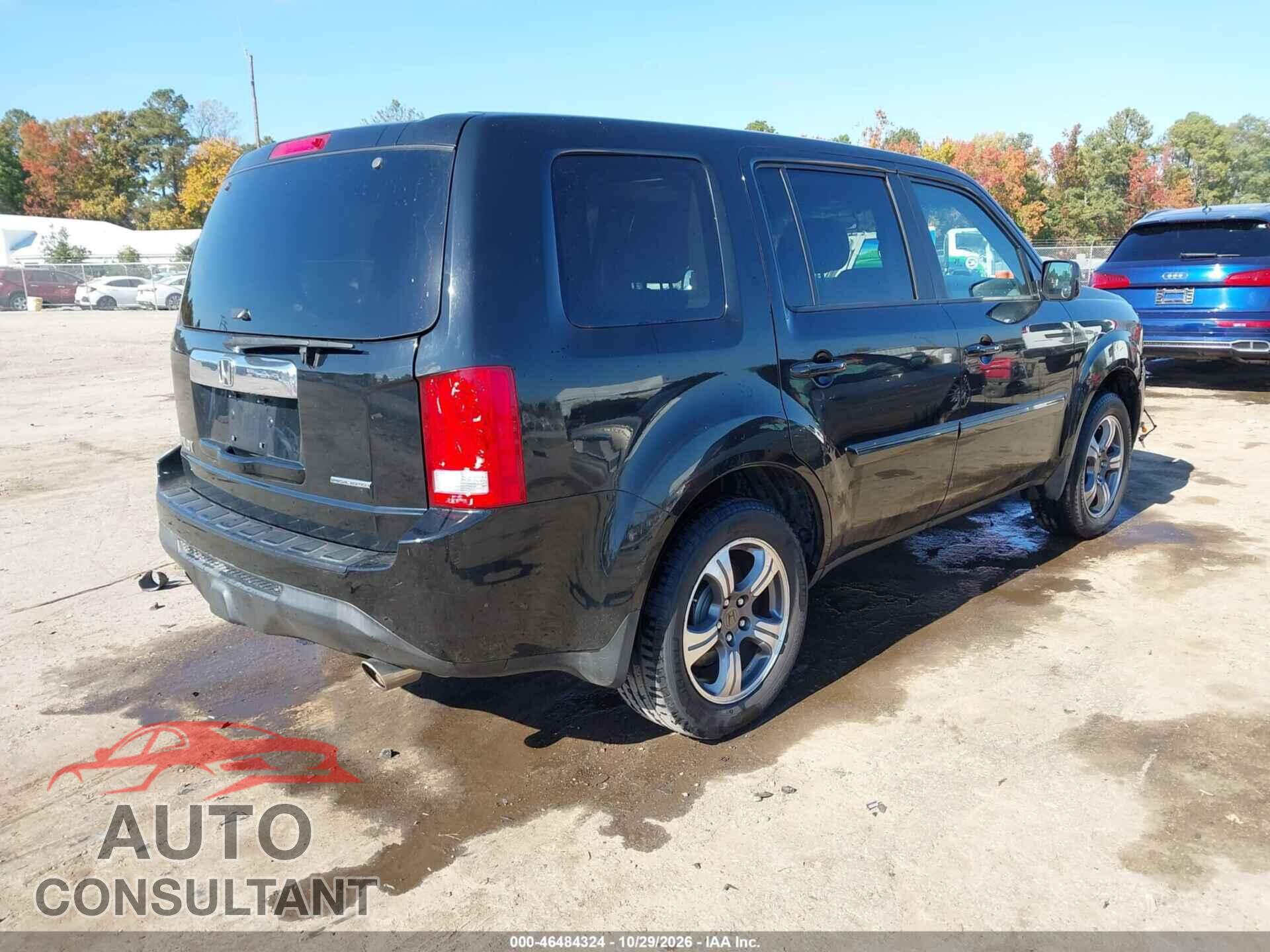 HONDA PILOT 2015 - 5FNYF3H38FB031606