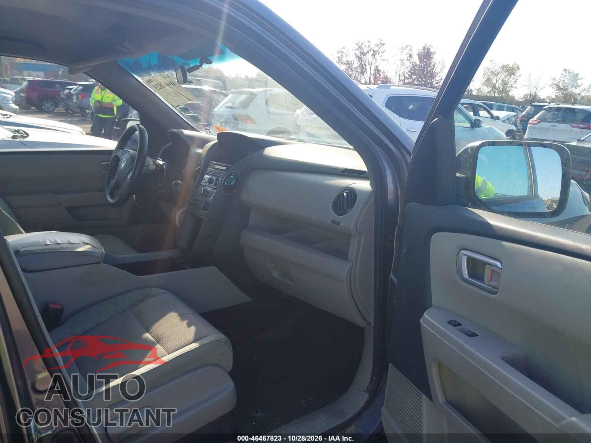 HONDA PILOT 2014 - 5FNYF4H41EB009492
