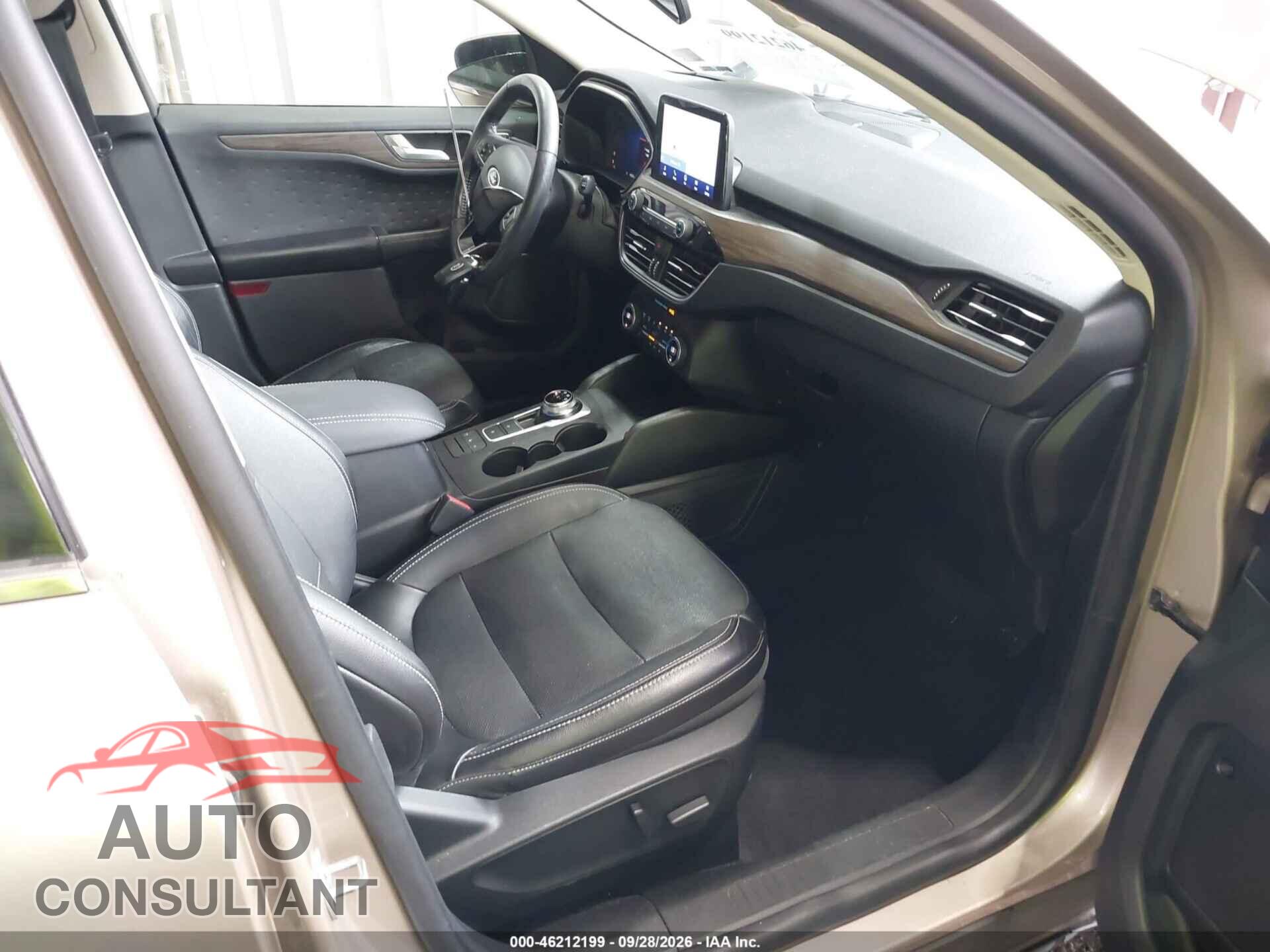 FORD ESCAPE 2020 - 1FMCU0DZXLUA70656
