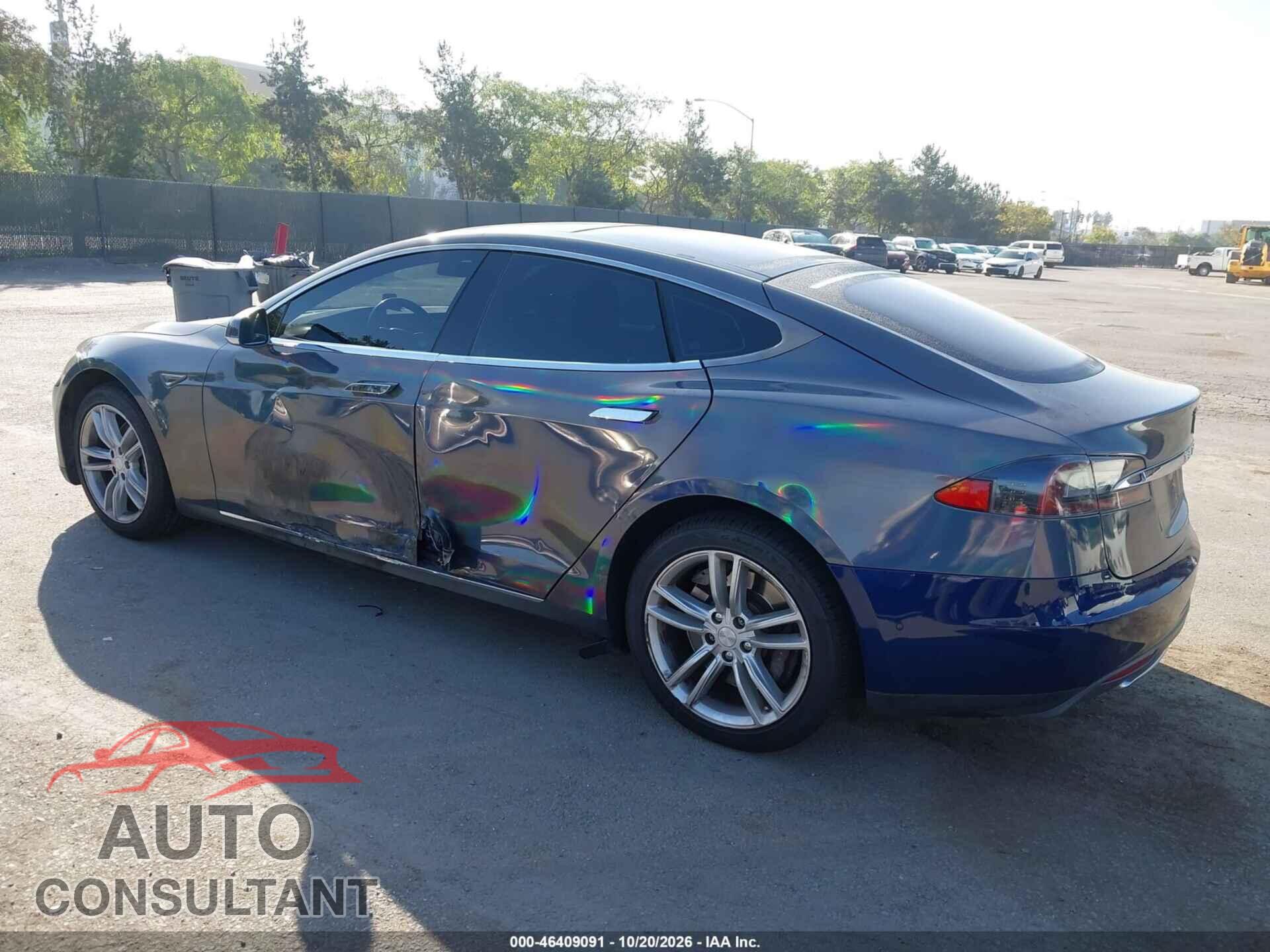 TESLA MODEL S 2015 - 5YJSA1E14FF117300