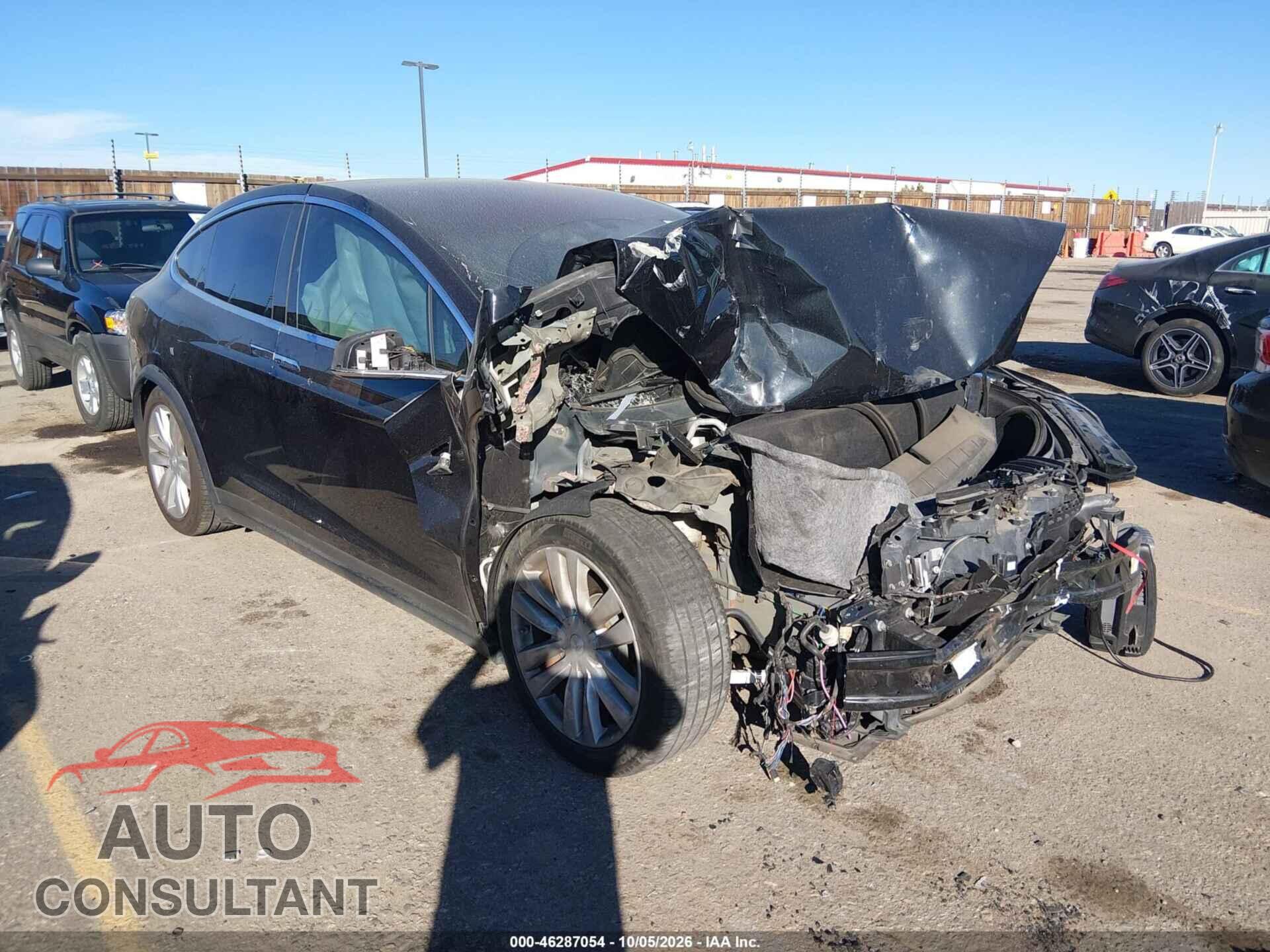 TESLA MODEL X 2016 - 5YJXCAE29GF018384