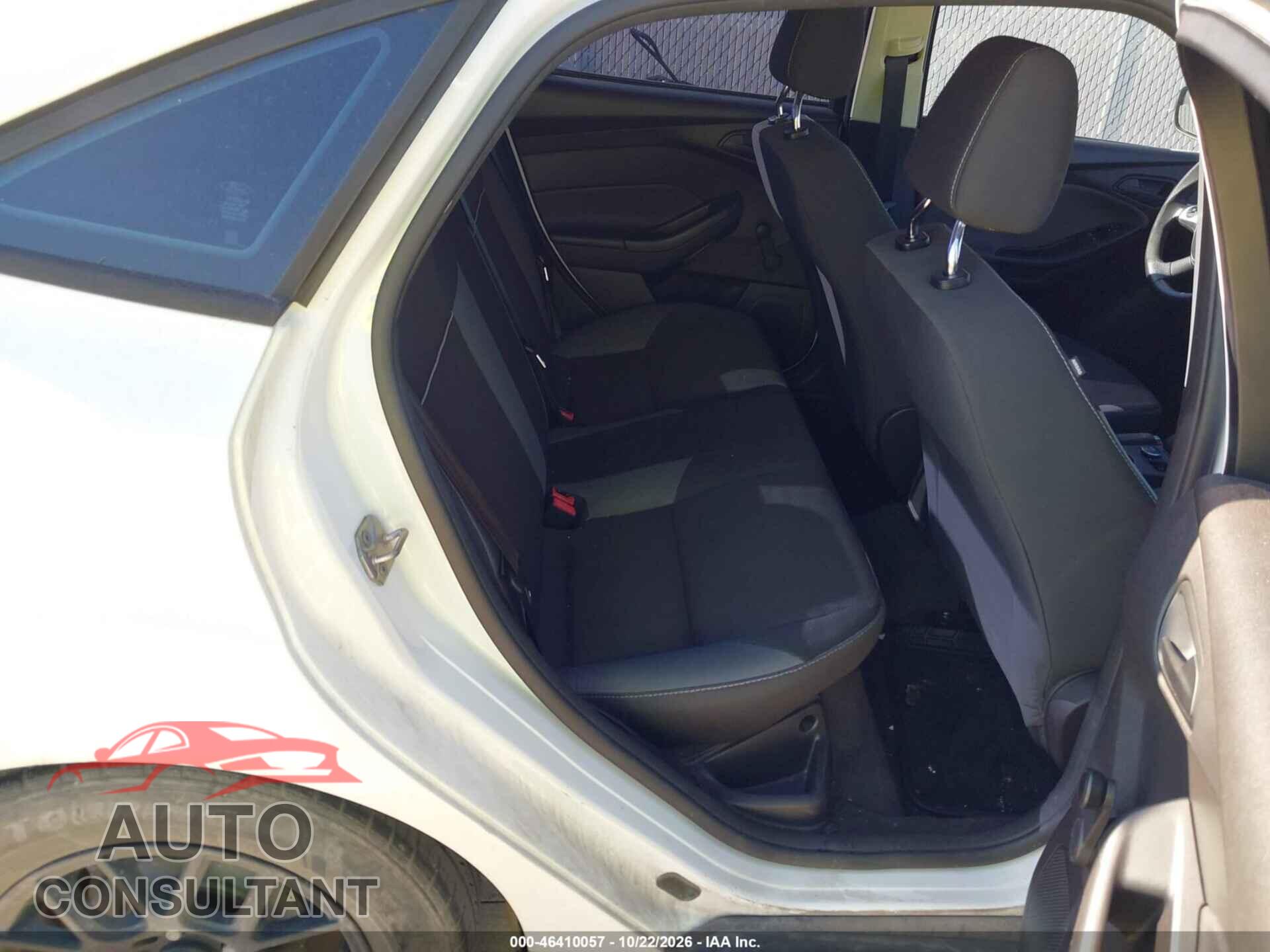 FORD FOCUS 2014 - 1FADP3E25EL272368