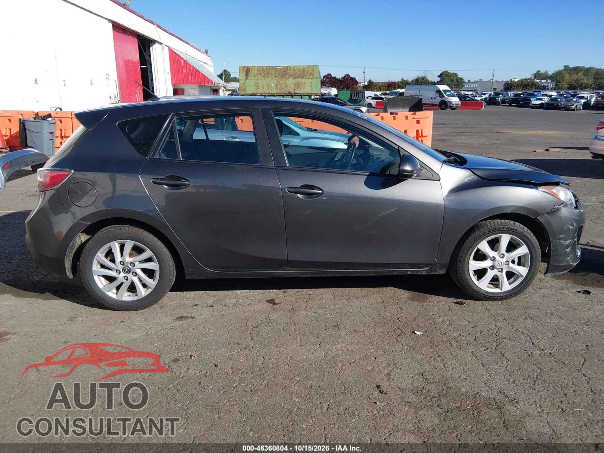 MAZDA MAZDA3 2013 - JM1BL1LP8D1728941