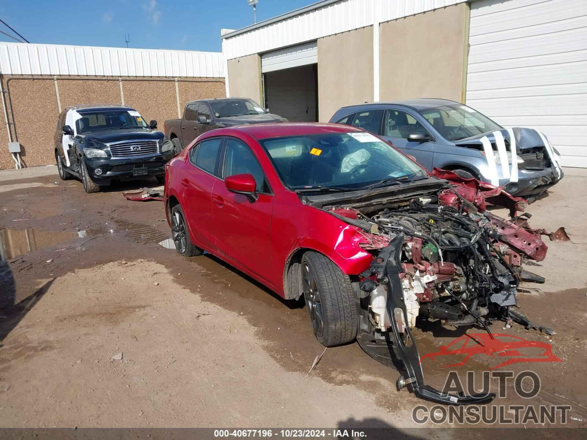 MAZDA MAZDA3 2018 - 3MZBN1V35JM252244