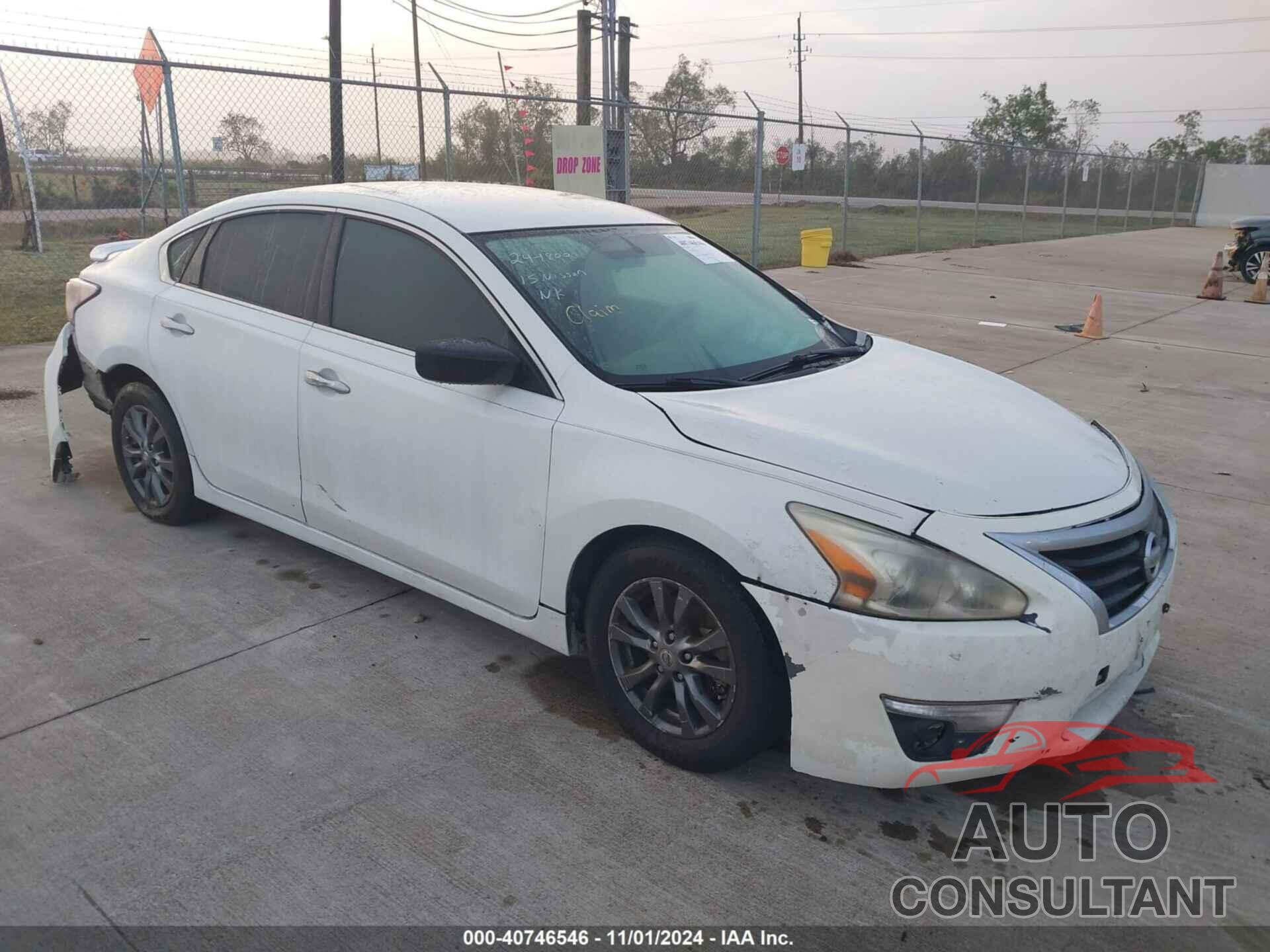 NISSAN ALTIMA 2015 - 1N4AL3AP1FC449659