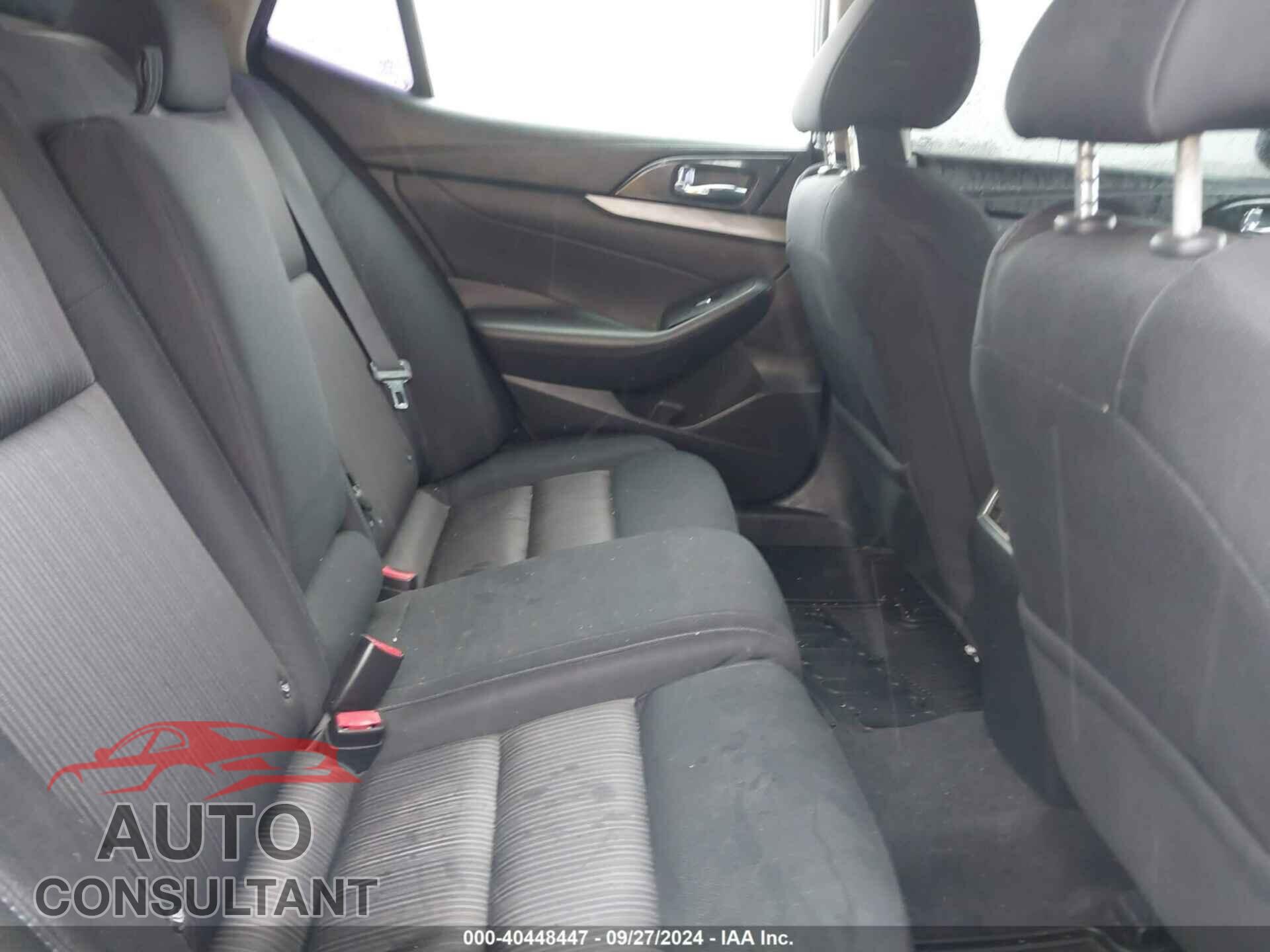NISSAN MAXIMA 2017 - 1N4AA6AP9HC397398