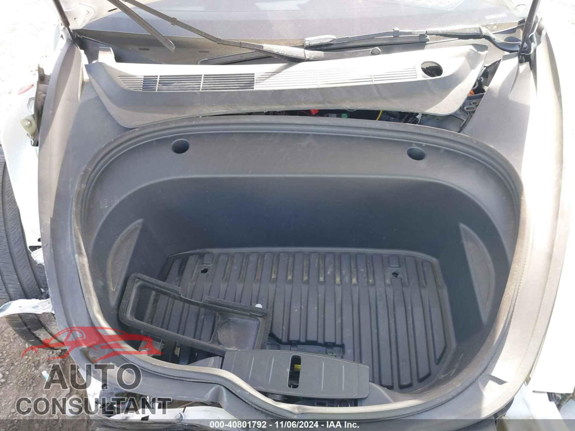 TESLA MODEL 3 2023 - 5YJ3E1EA8PF497056