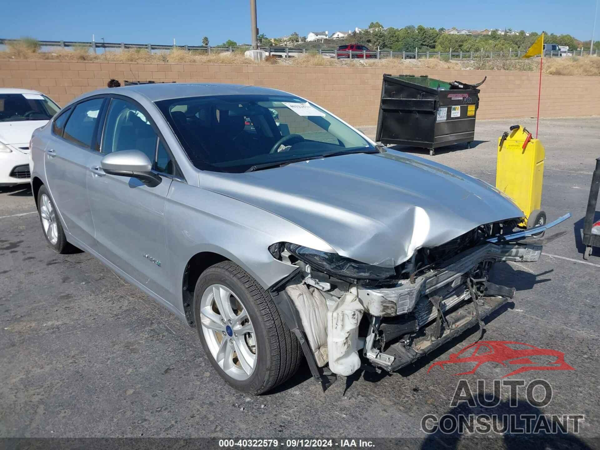 FORD FUSION HYBRID 2018 - 3FA6P0LU0JR286928