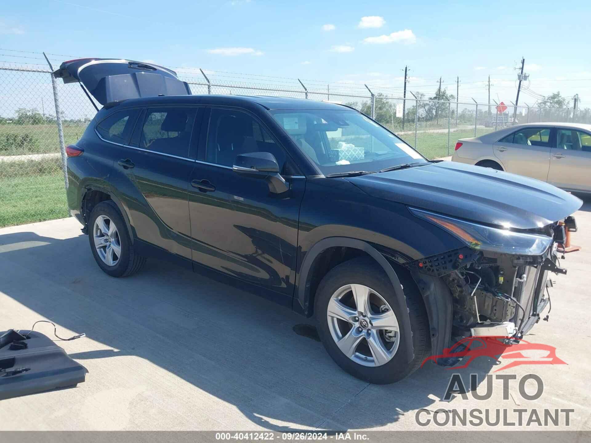 TOYOTA HIGHLANDER 2022 - 5TDCZRAH0NS096504