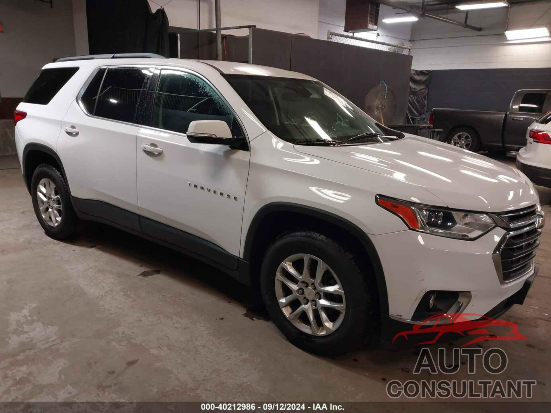 CHEVROLET TRAVERSE 2020 - 1GNEVGKW5LJ281736